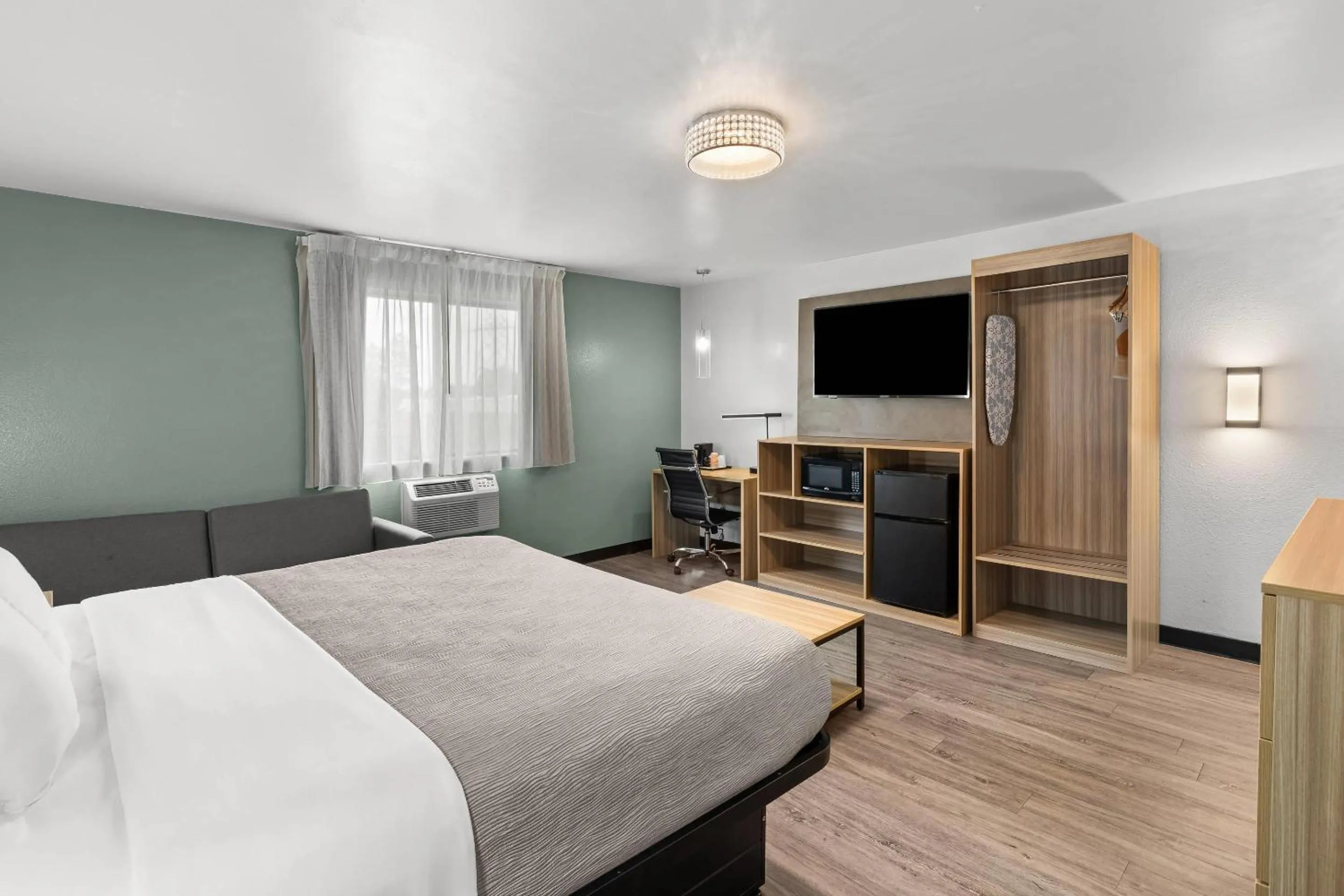 Bedroom, Bed in Quality Inn Atlanta Airport-Central