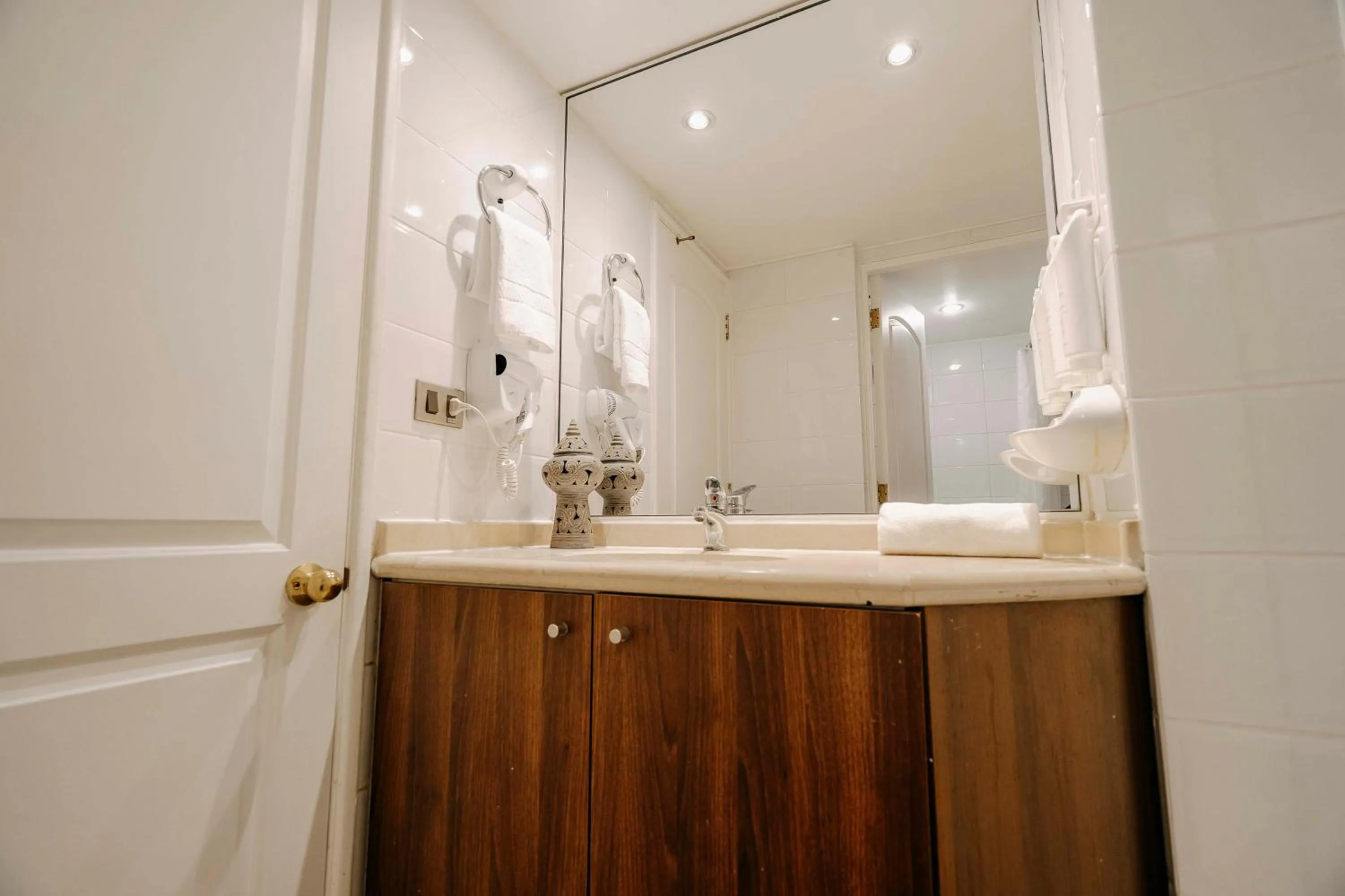 Bathroom in Time Suite - Comfort Apartments
