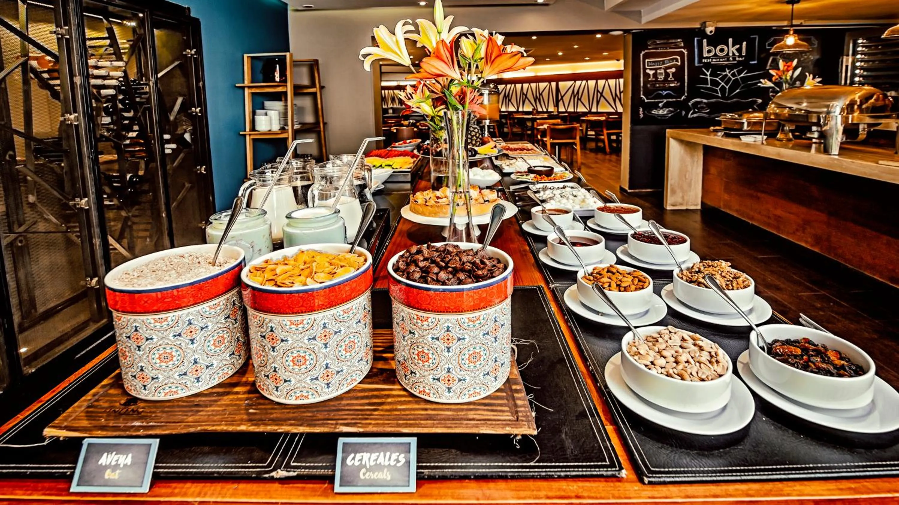 Buffet breakfast in Time Suite - Comfort Apartments