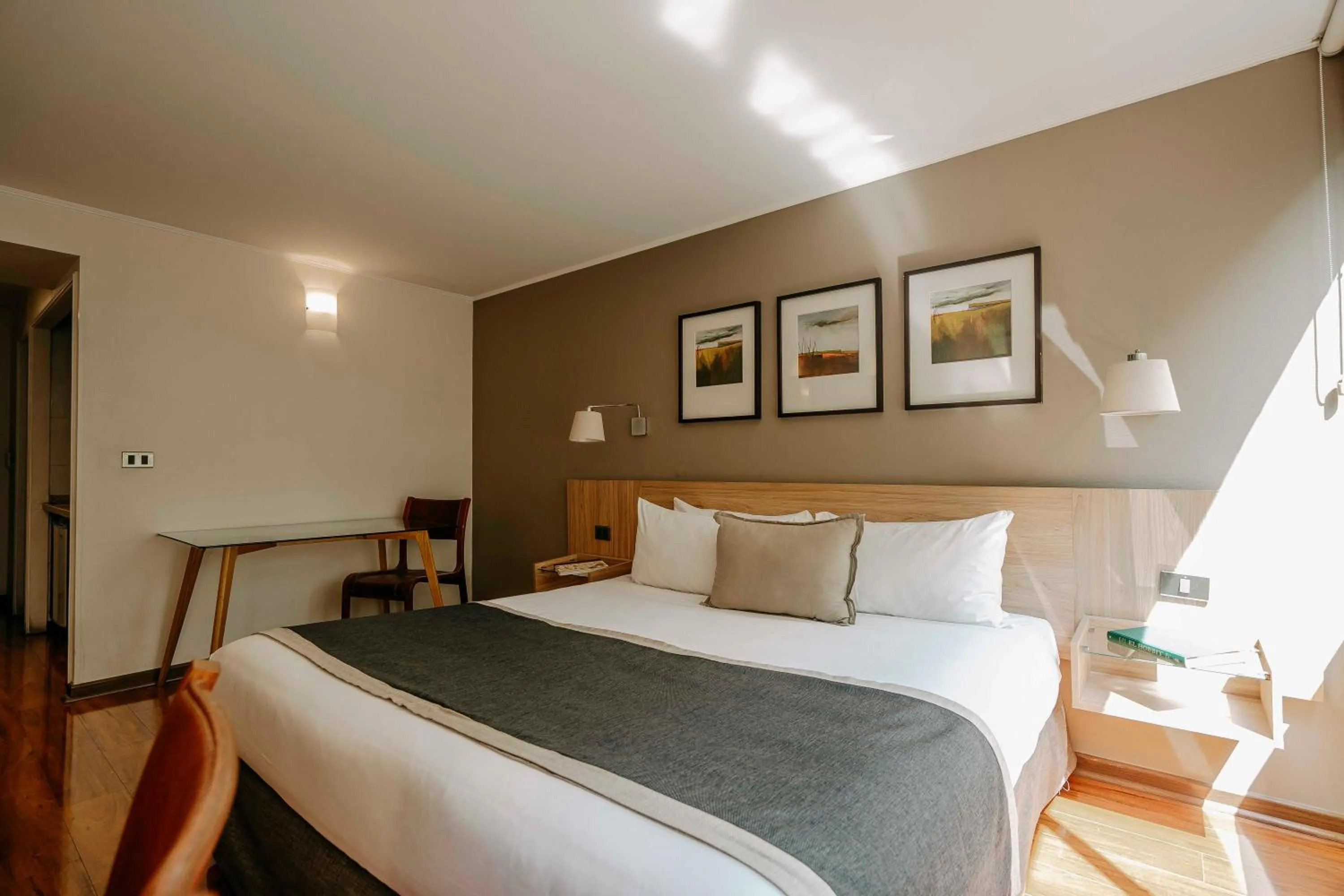 Bed in Time Suite - Comfort Apartments