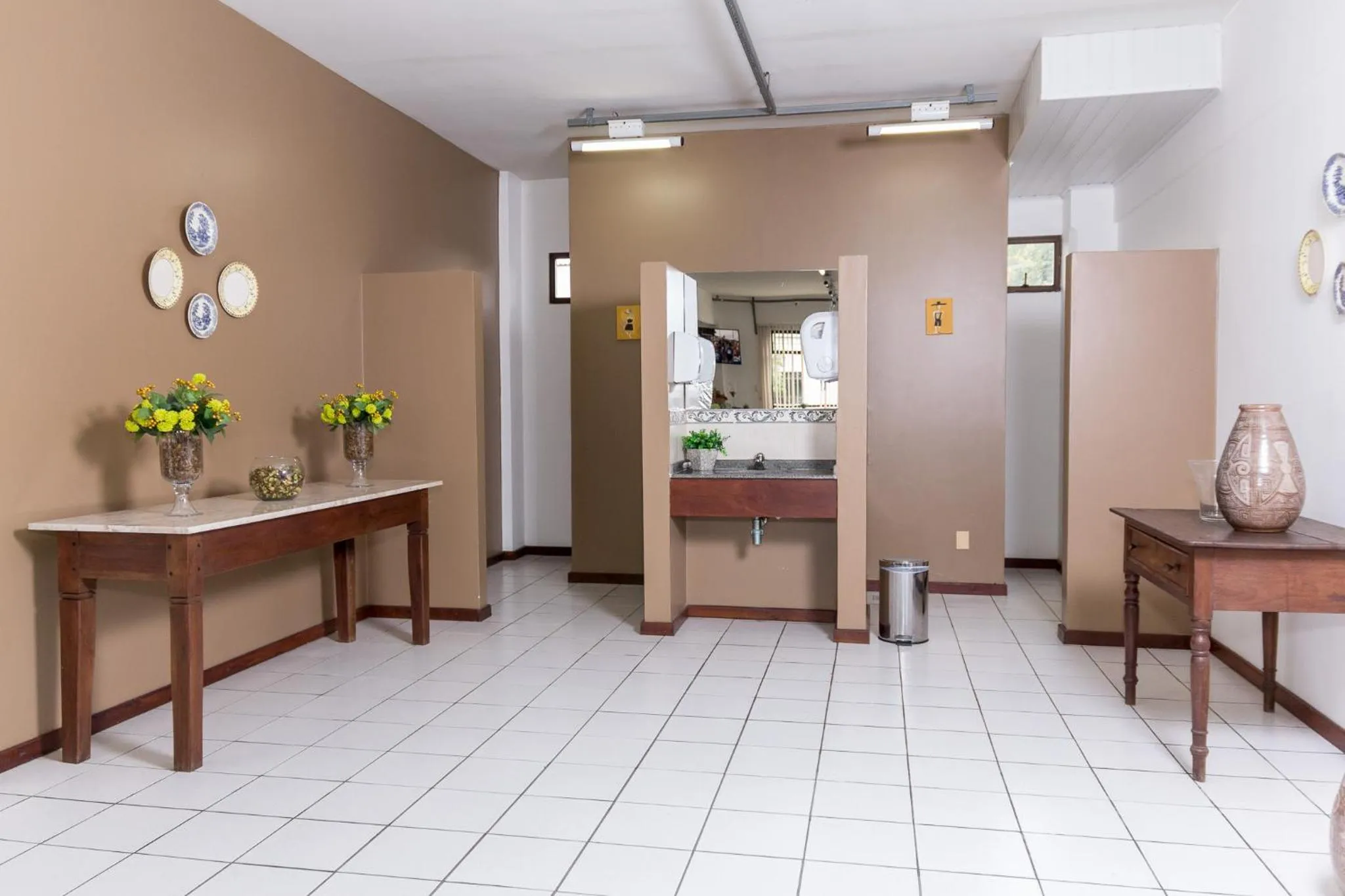 Restaurant/places to eat in Maria Quitéria Hotel & Flat