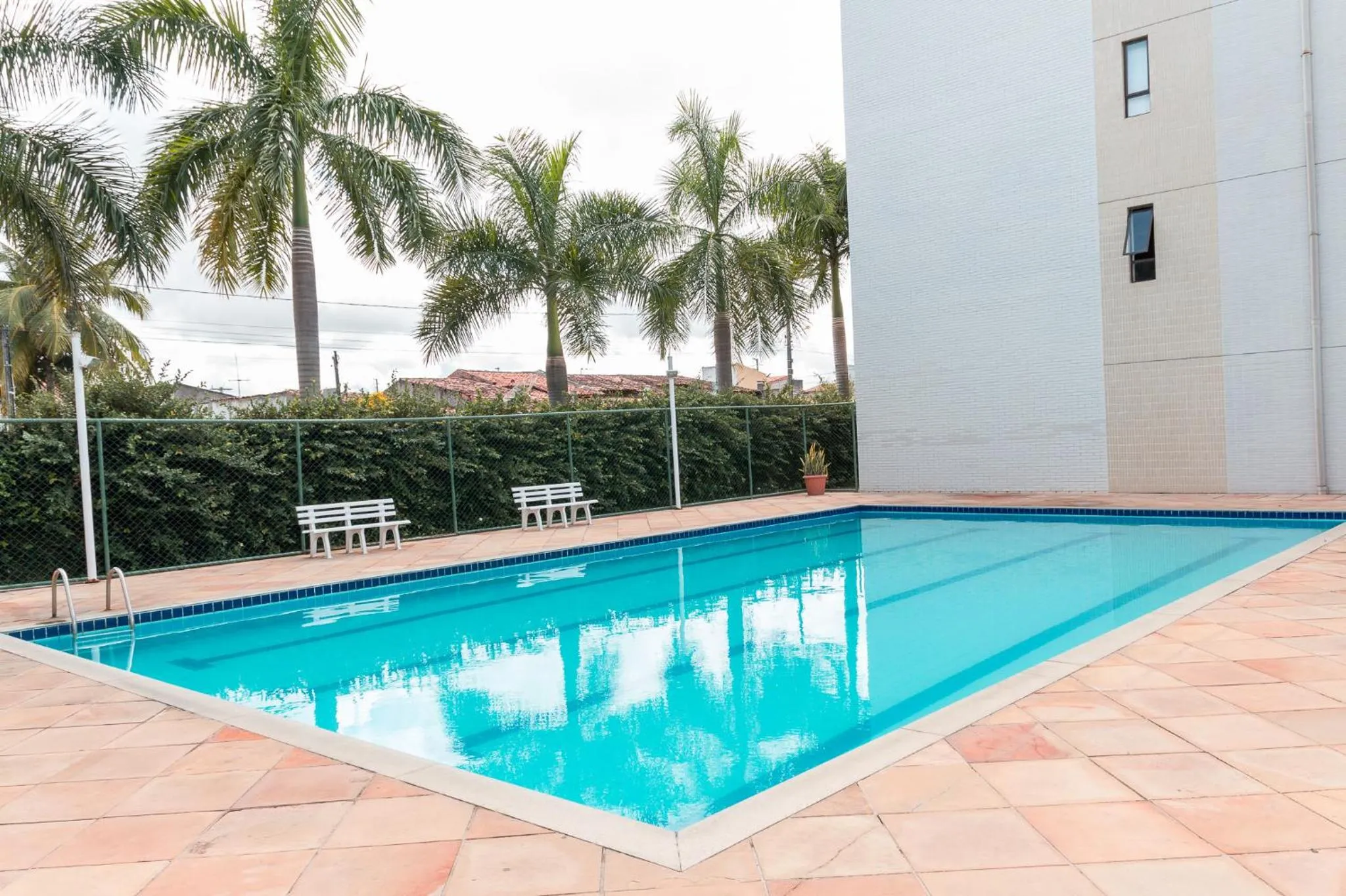 Swimming pool in Maria Quitéria Hotel & Flat