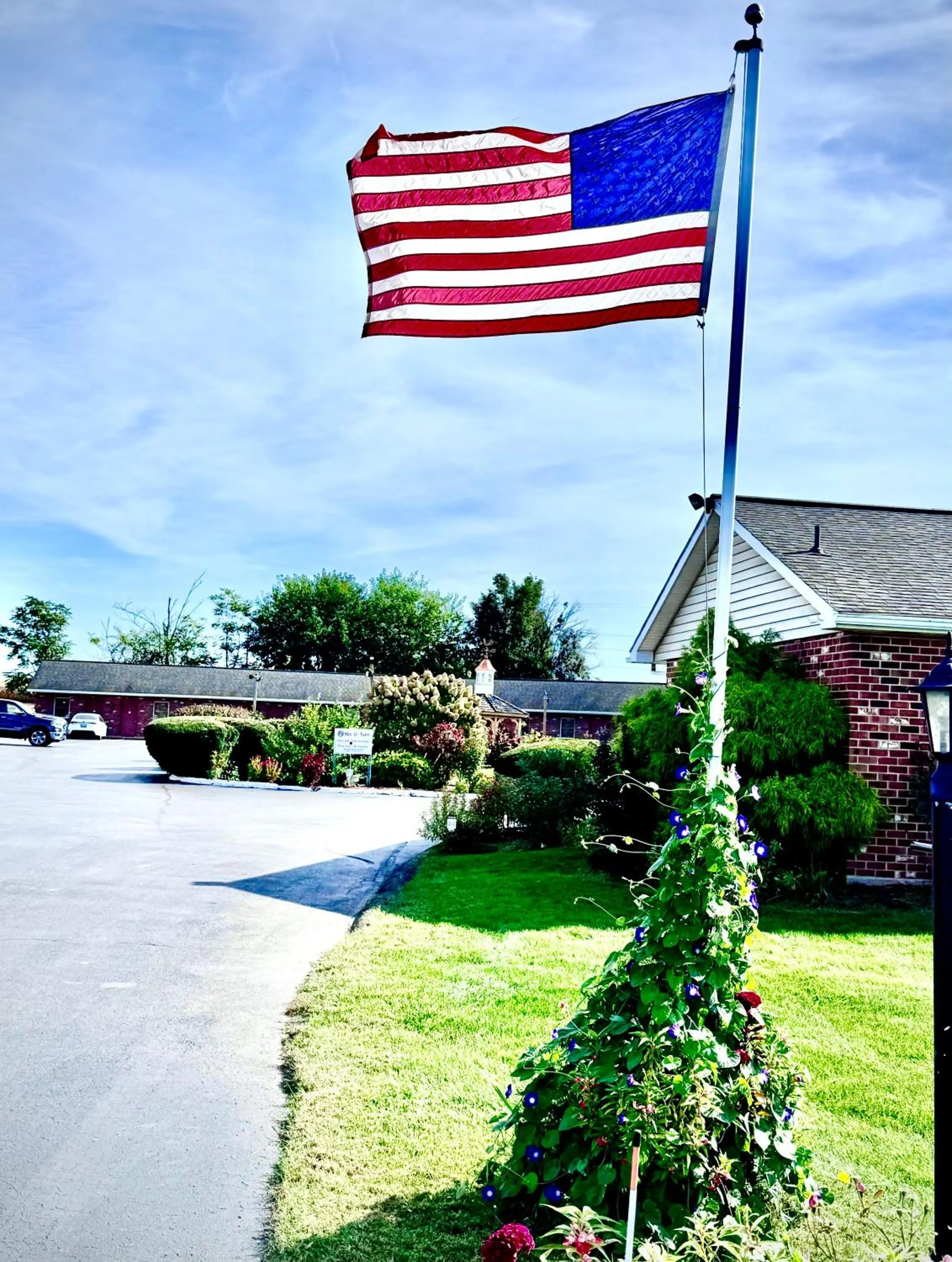 Property building in Weathervane Motor Court