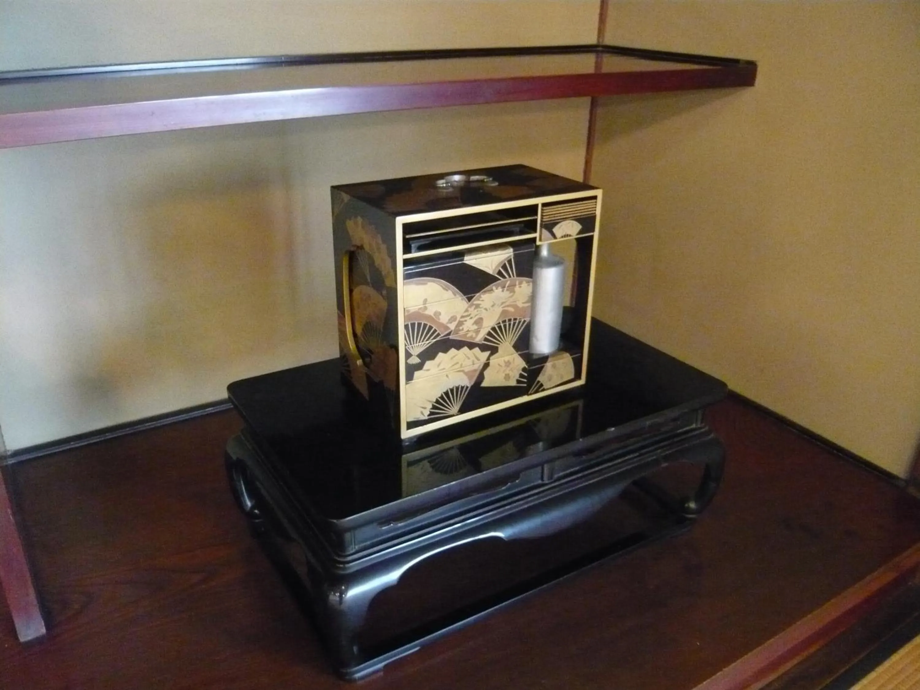 Decorative detail in Seikiro Ryokan Historical Museum Hotel