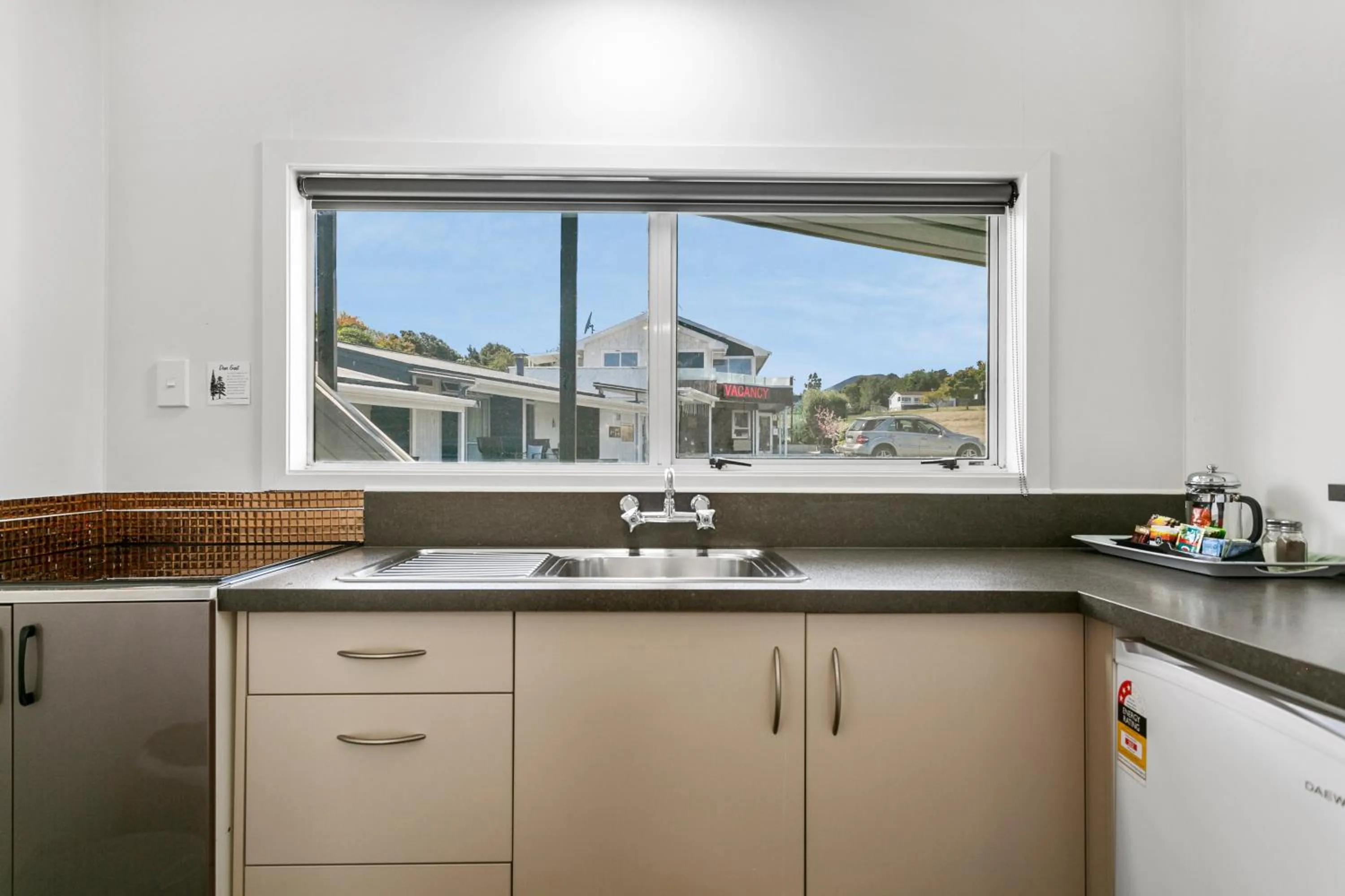 Kitchen/Kitchenette in VU Thermal Lodge