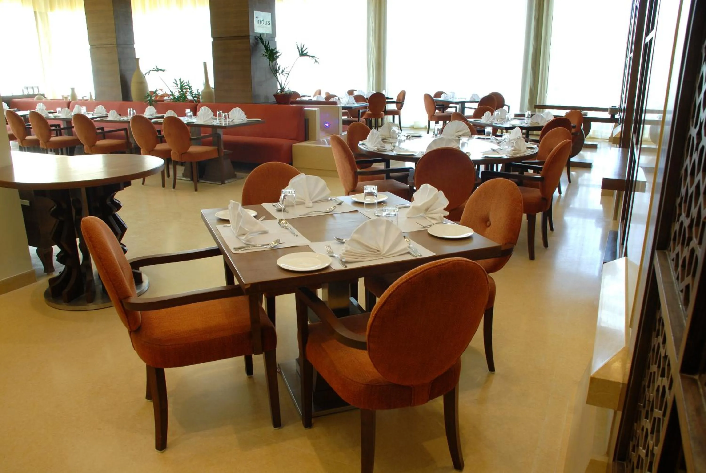 Restaurant/places to eat in Cambay Grand Kukas