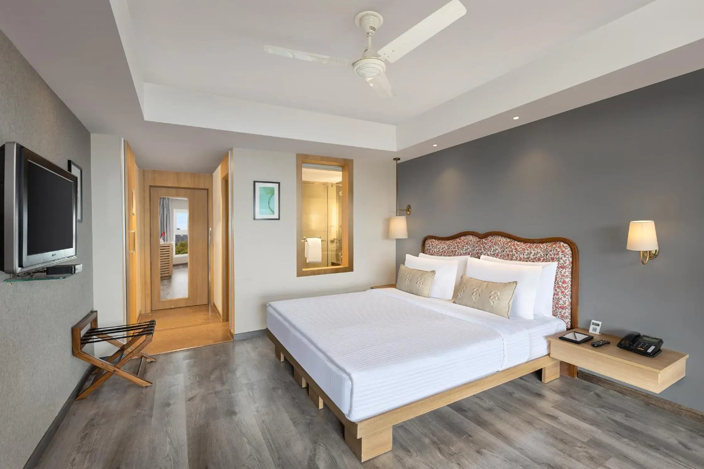 Valley view without balcony in Fortune Resort Grace, Mussoorie - Member ITC Hotels' Group Valley view without balcony in Fortune Resort Grace, Mussoorie - Member ITC Hotels' Group