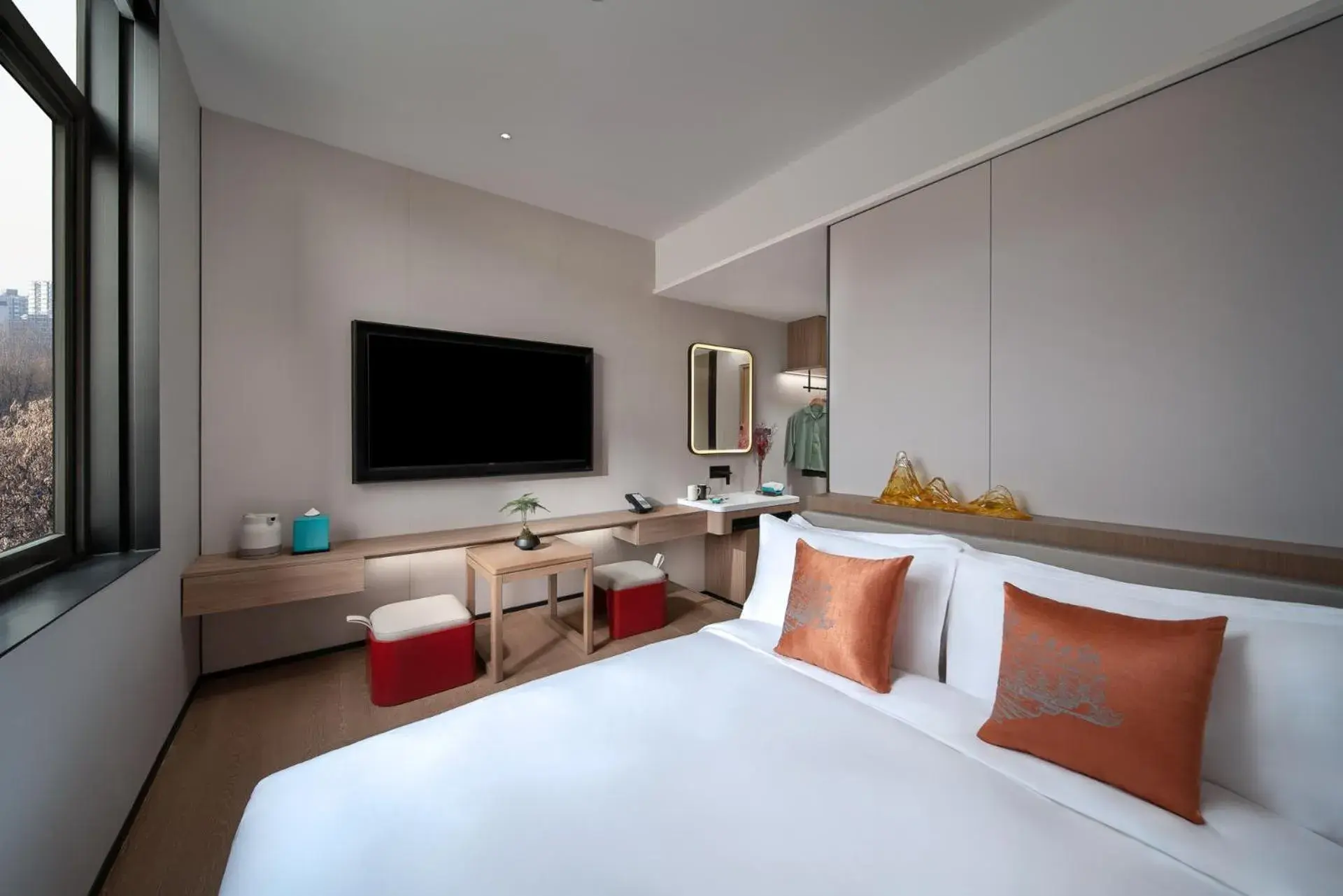 Special Offer Double Room ( 5.2 ft Double Bed) in SSAW Garden Hotel Beijing Special Offer Double Room ( 5.2 ft Double Bed) in SSAW Garden Hotel Beijing