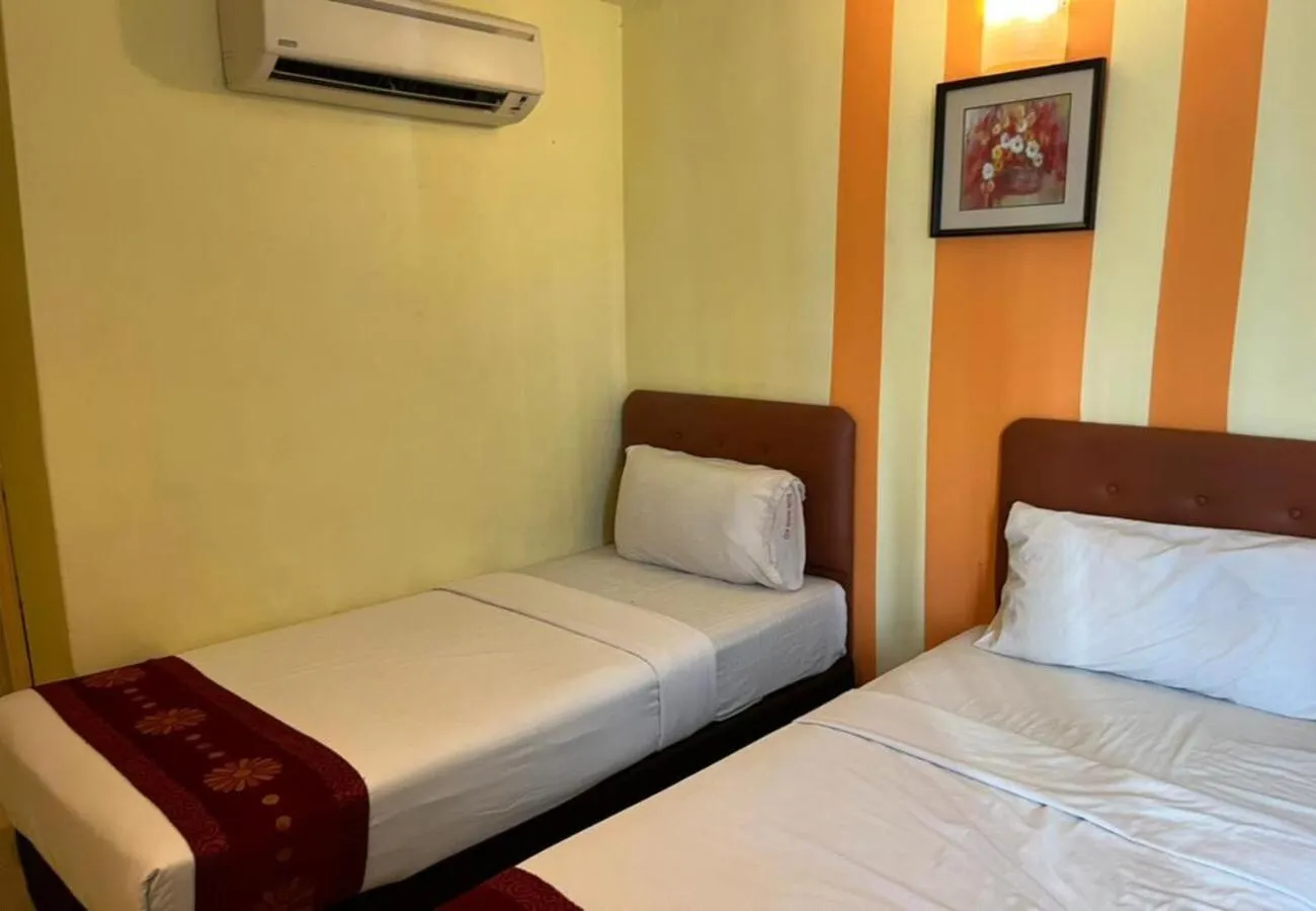Bed in Sun Inns Hotel Kota Damansara Near Hospital Sungai Buloh