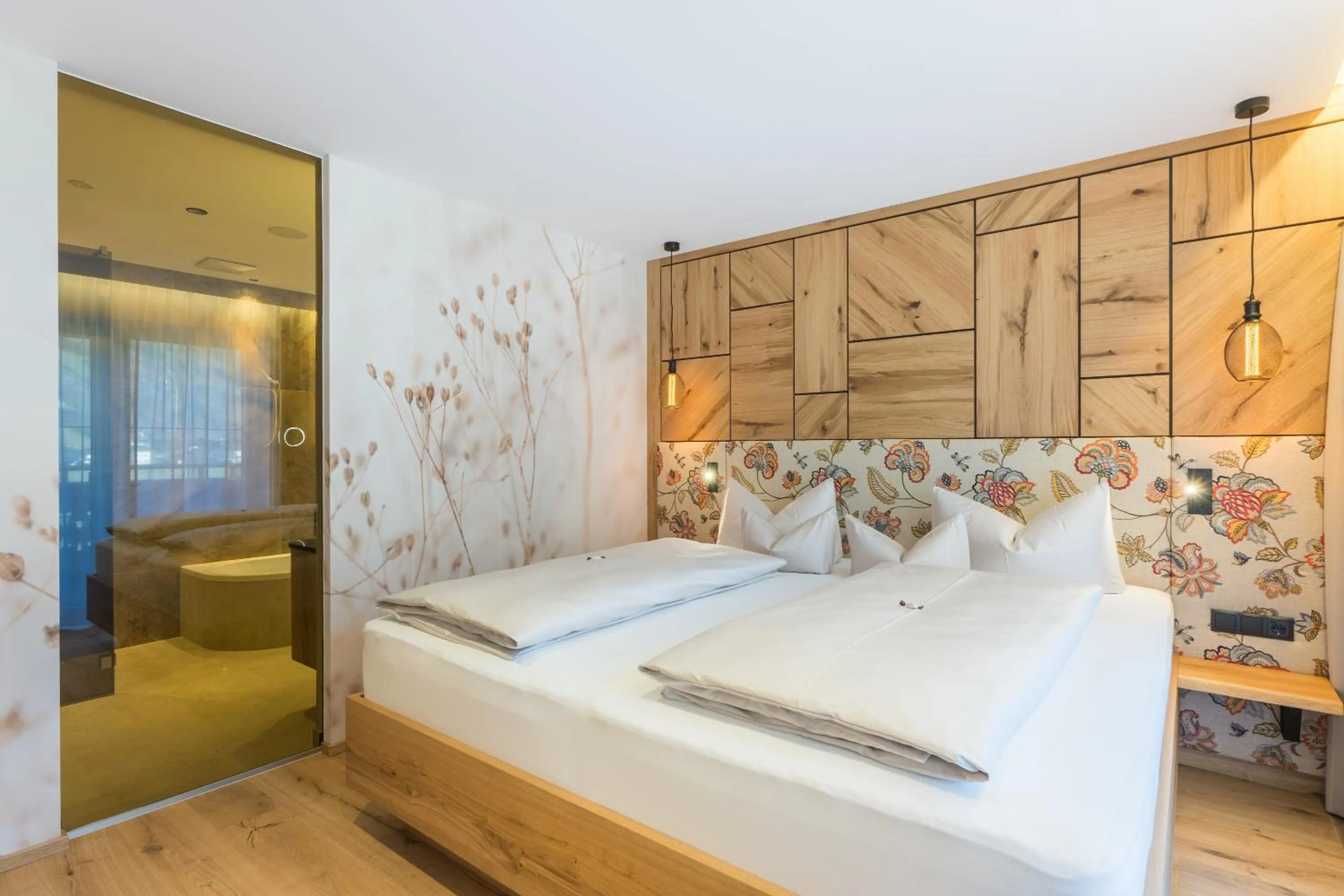 Bed in Ferienhotel Sonnenhof