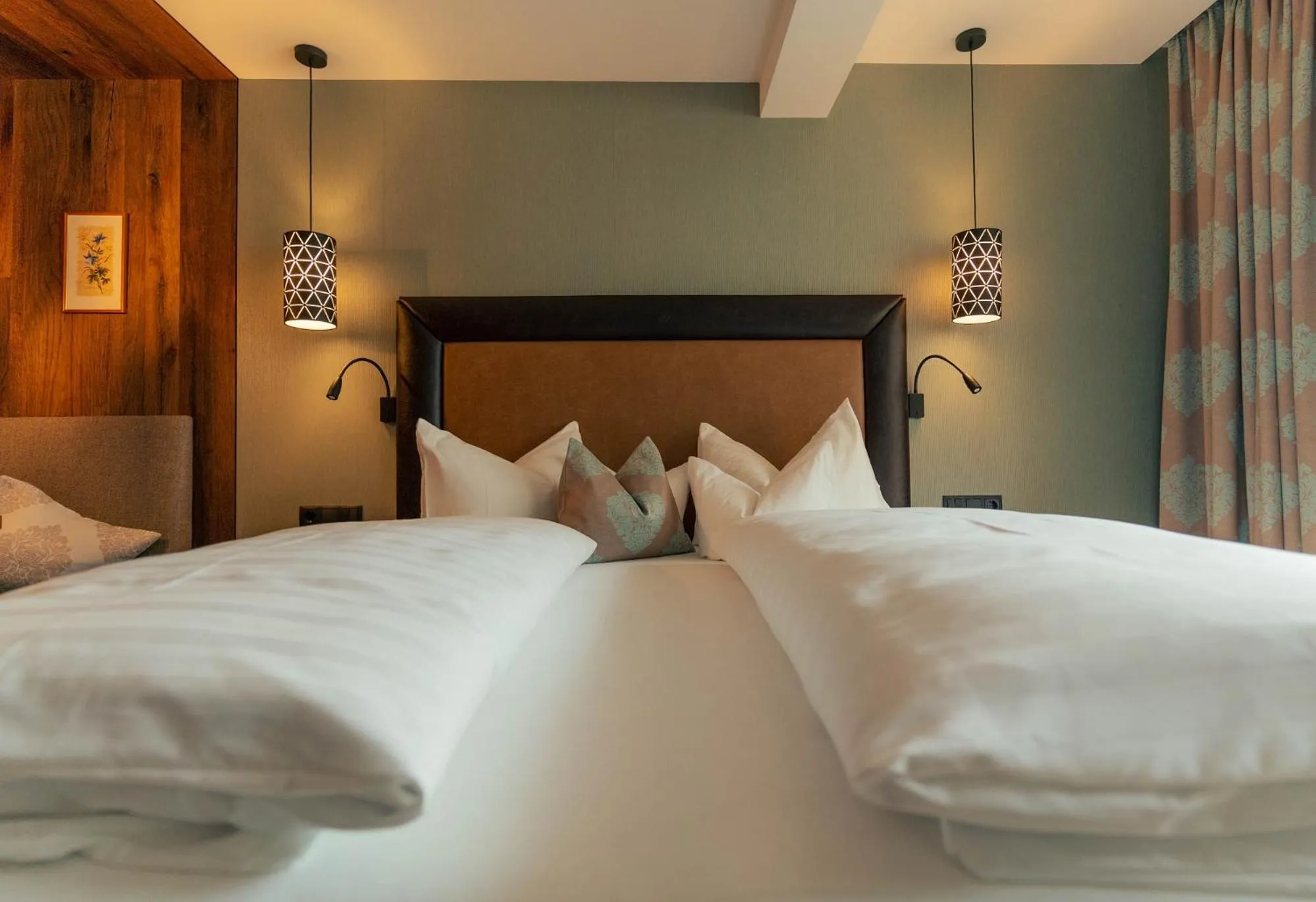 Photo of the whole room, Bed in Ferienhotel Sonnenhof