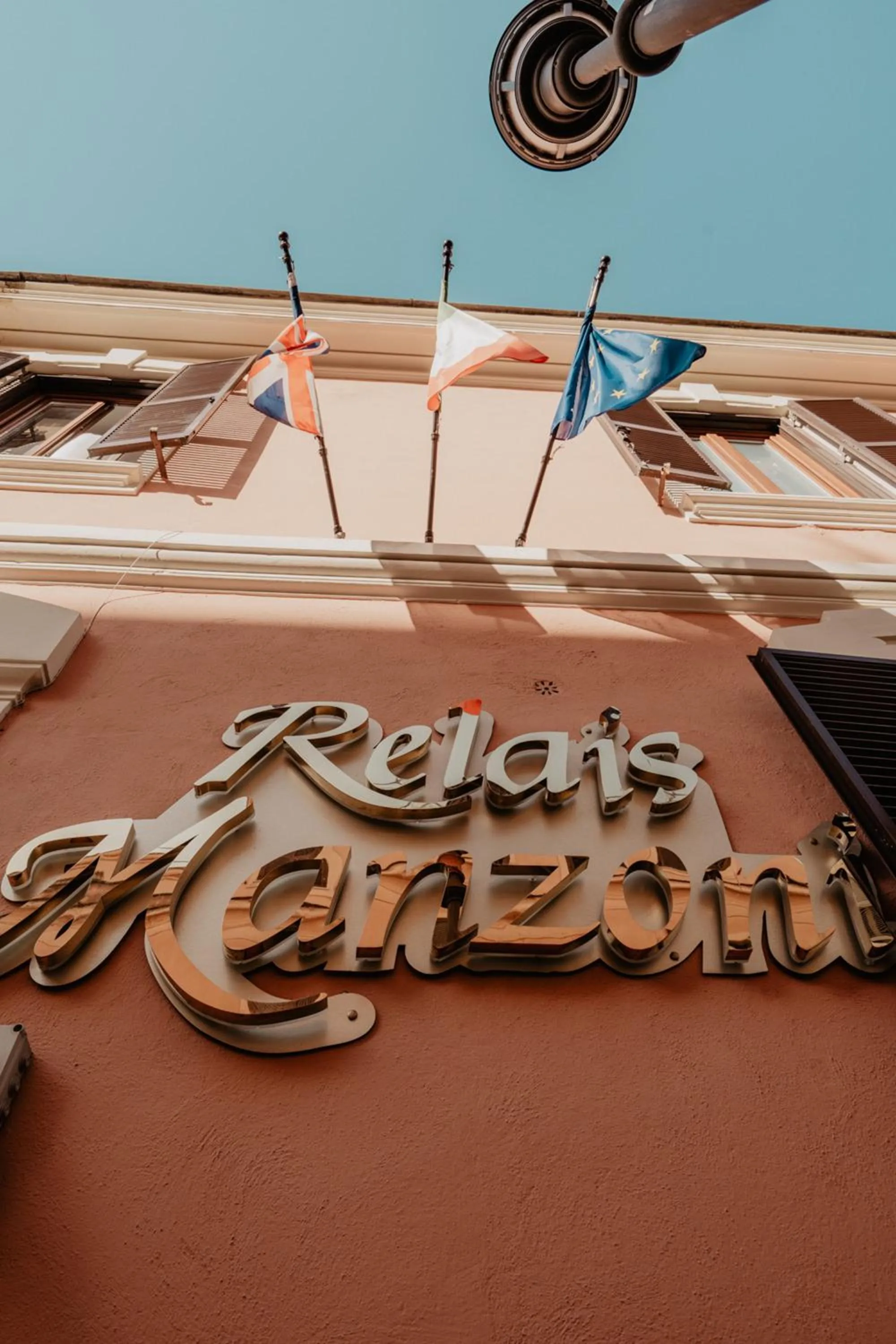 Property building in Relais Manzoni