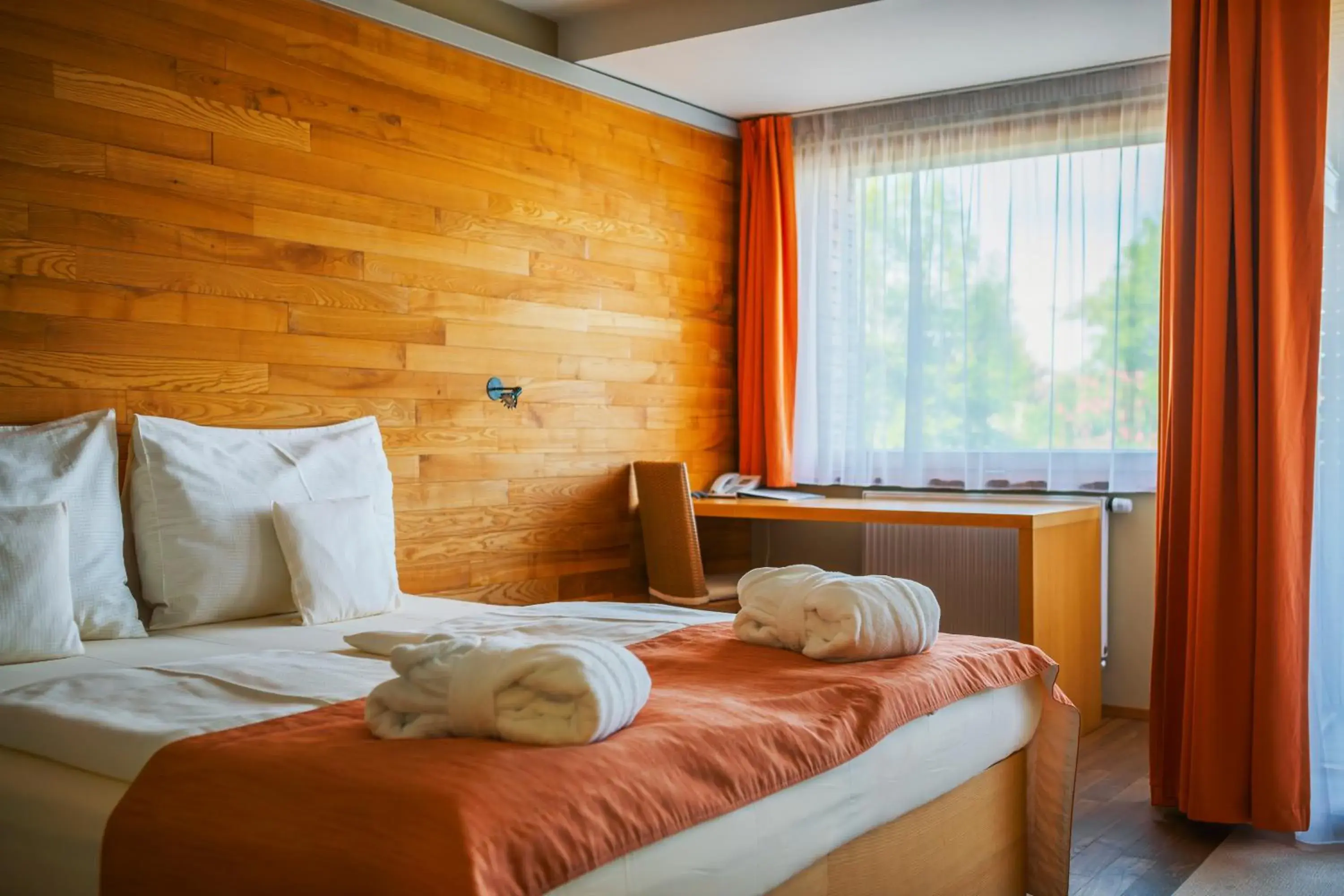 Superior Double Room with Free Wellness Entrance - single occupancy in Park Holiday Congress & Wellness Hotel Superior Double Room with Free Wellness Entrance - single occupancy in Park Holiday Congress & Wellness Hotel