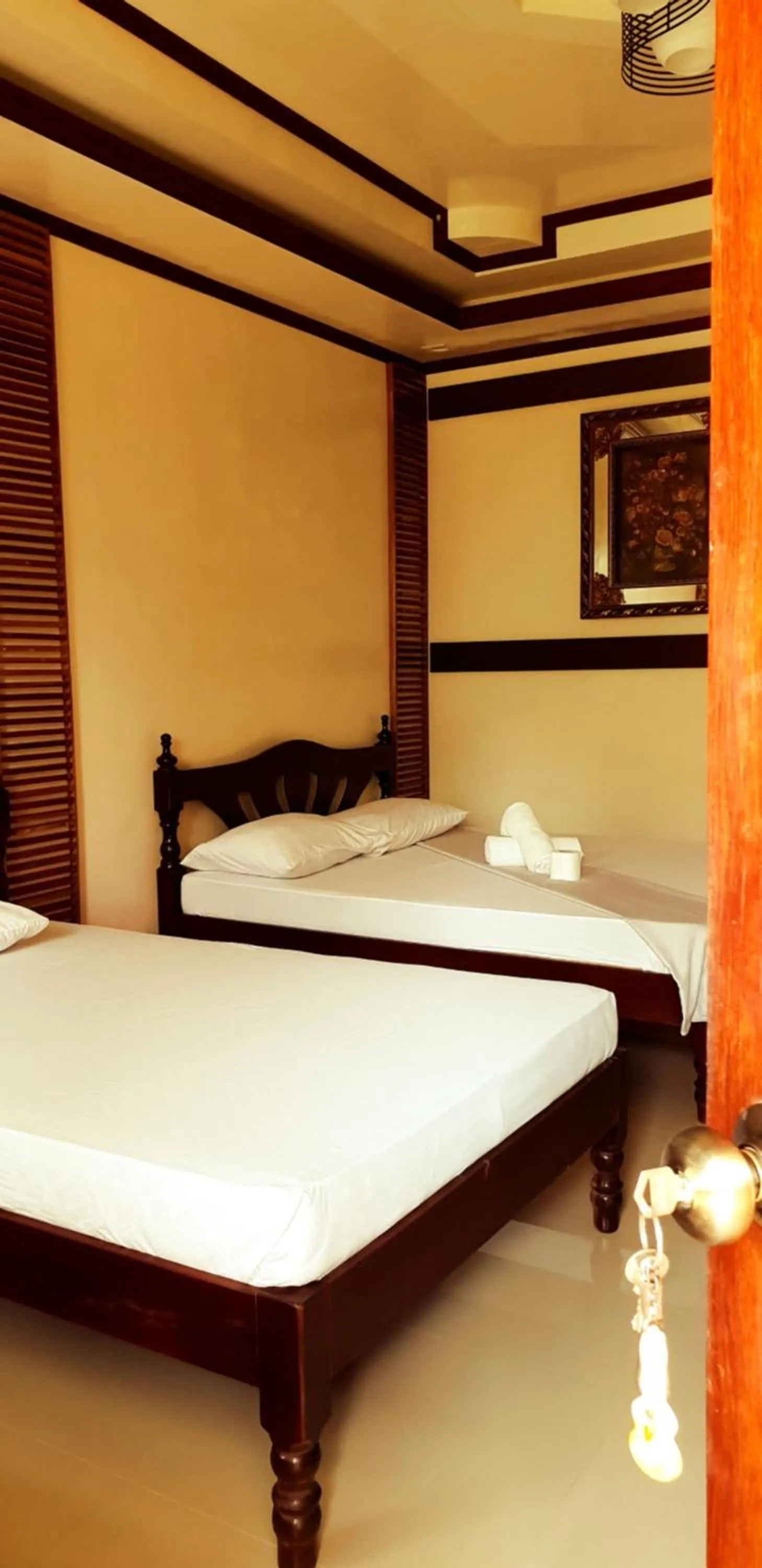 Bed in Westpoint Inn