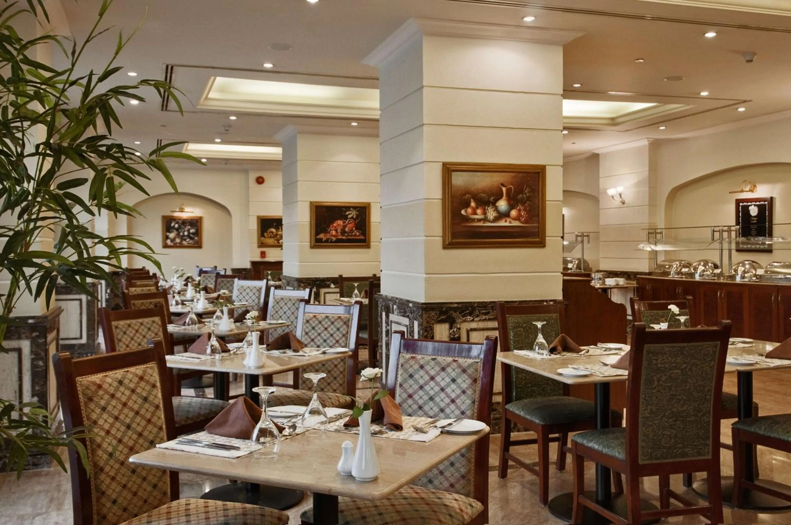Restaurant/places to eat in Hilton Cairo Zamalek Residences