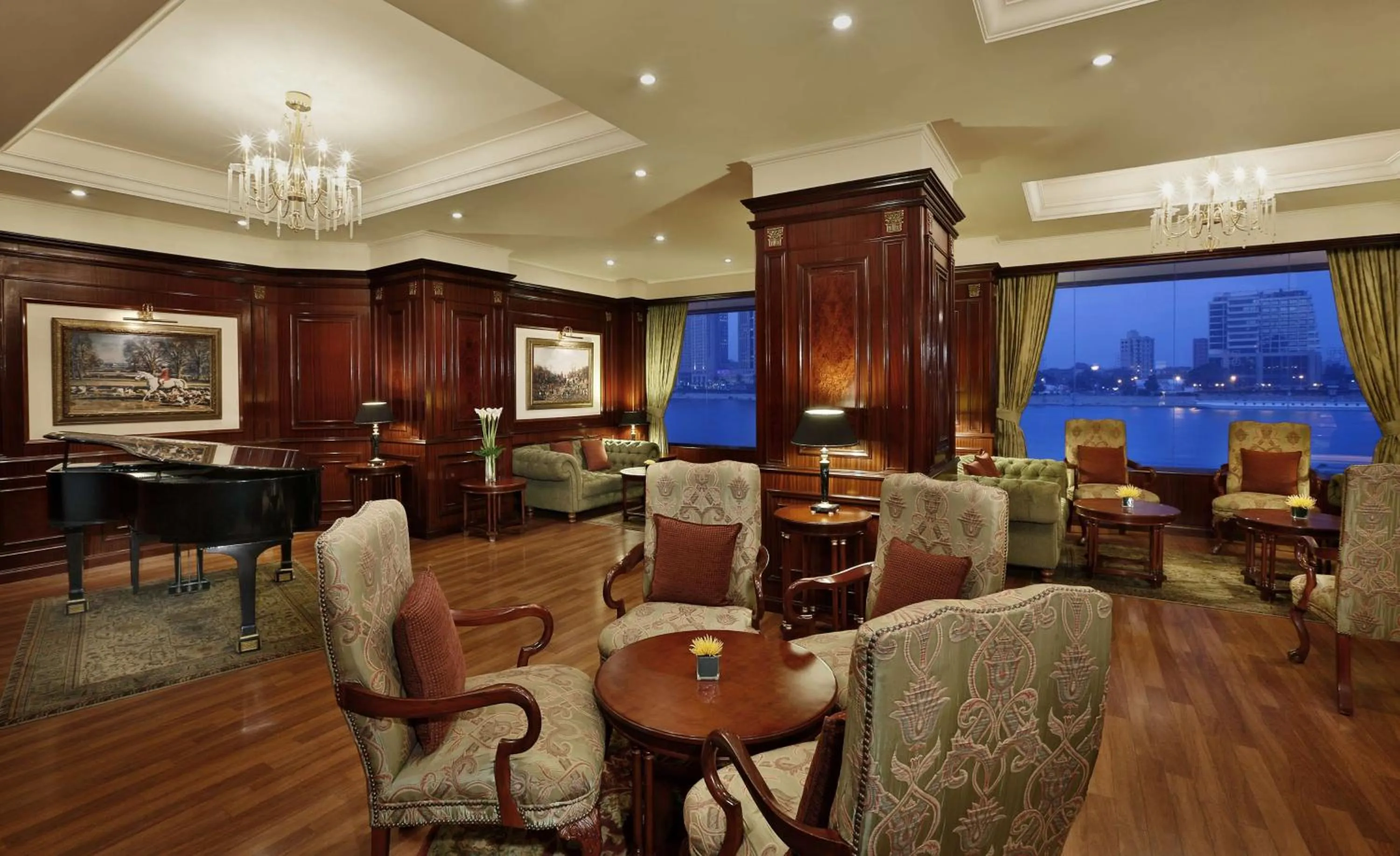 Dining area in Hilton Cairo Zamalek Residences