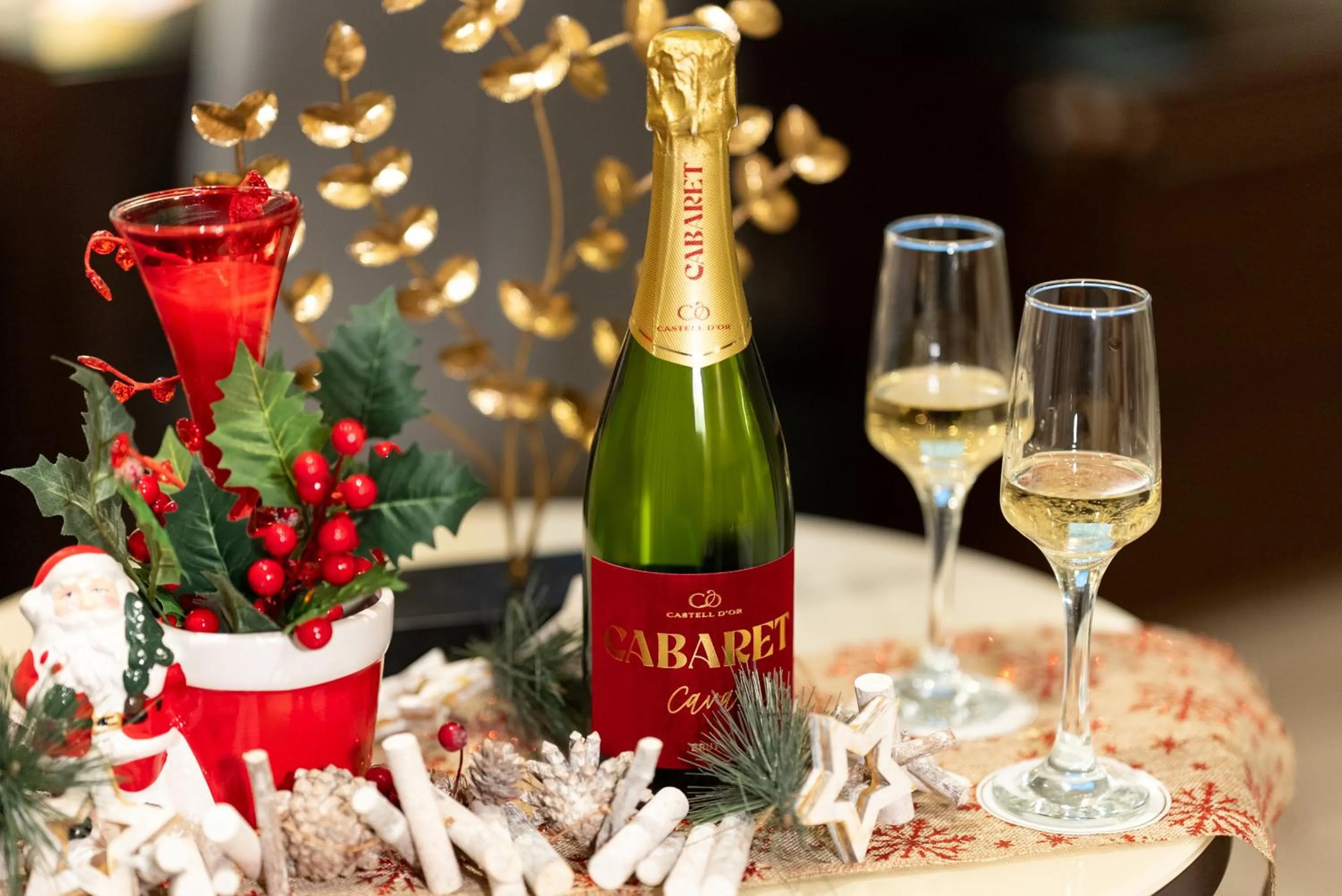 Decorative detail in Bucharest Unirii Square - Handwritten Collection