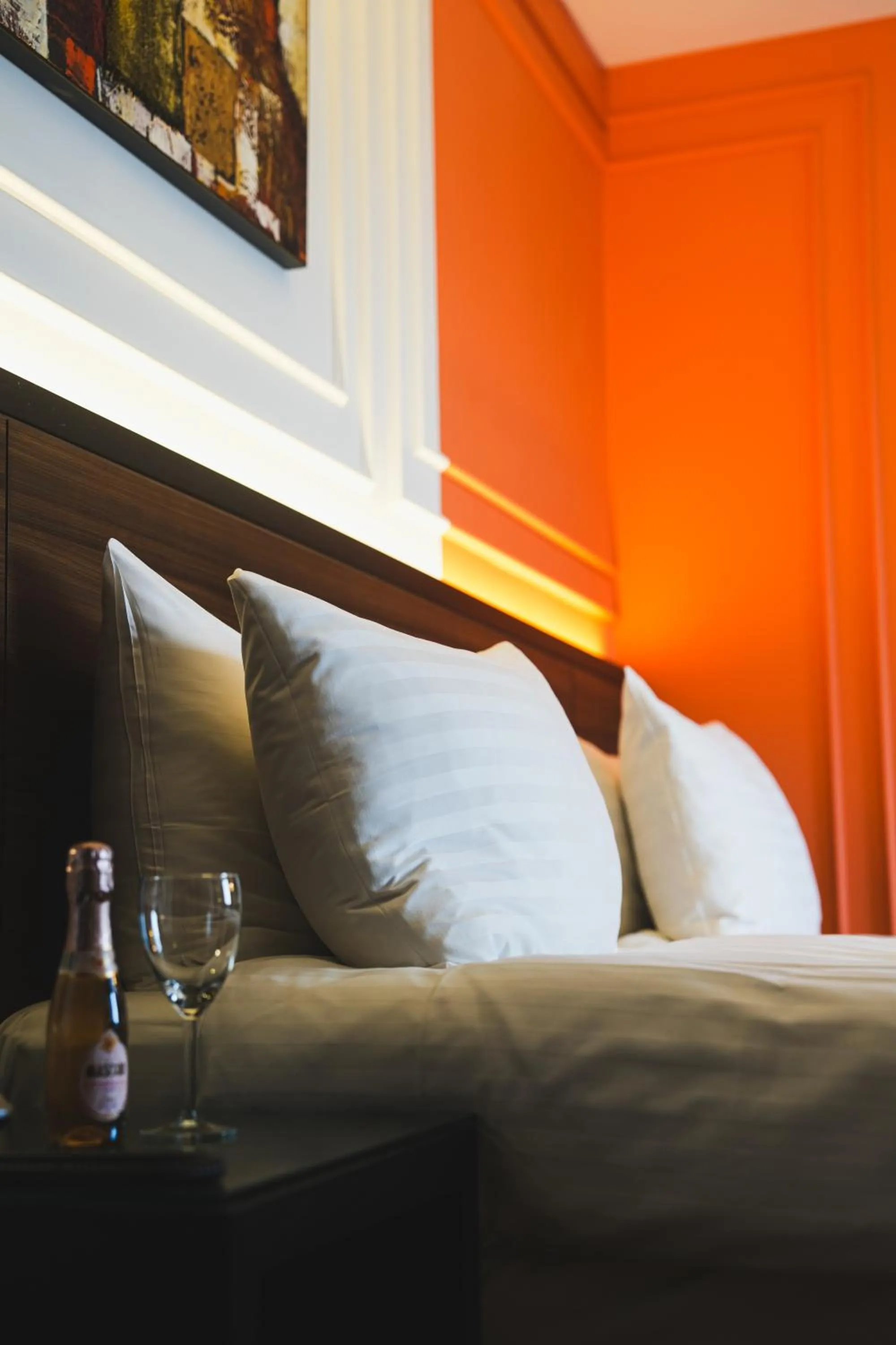 Bedroom, Bed in Bucharest Unirii Square - Handwritten Collection