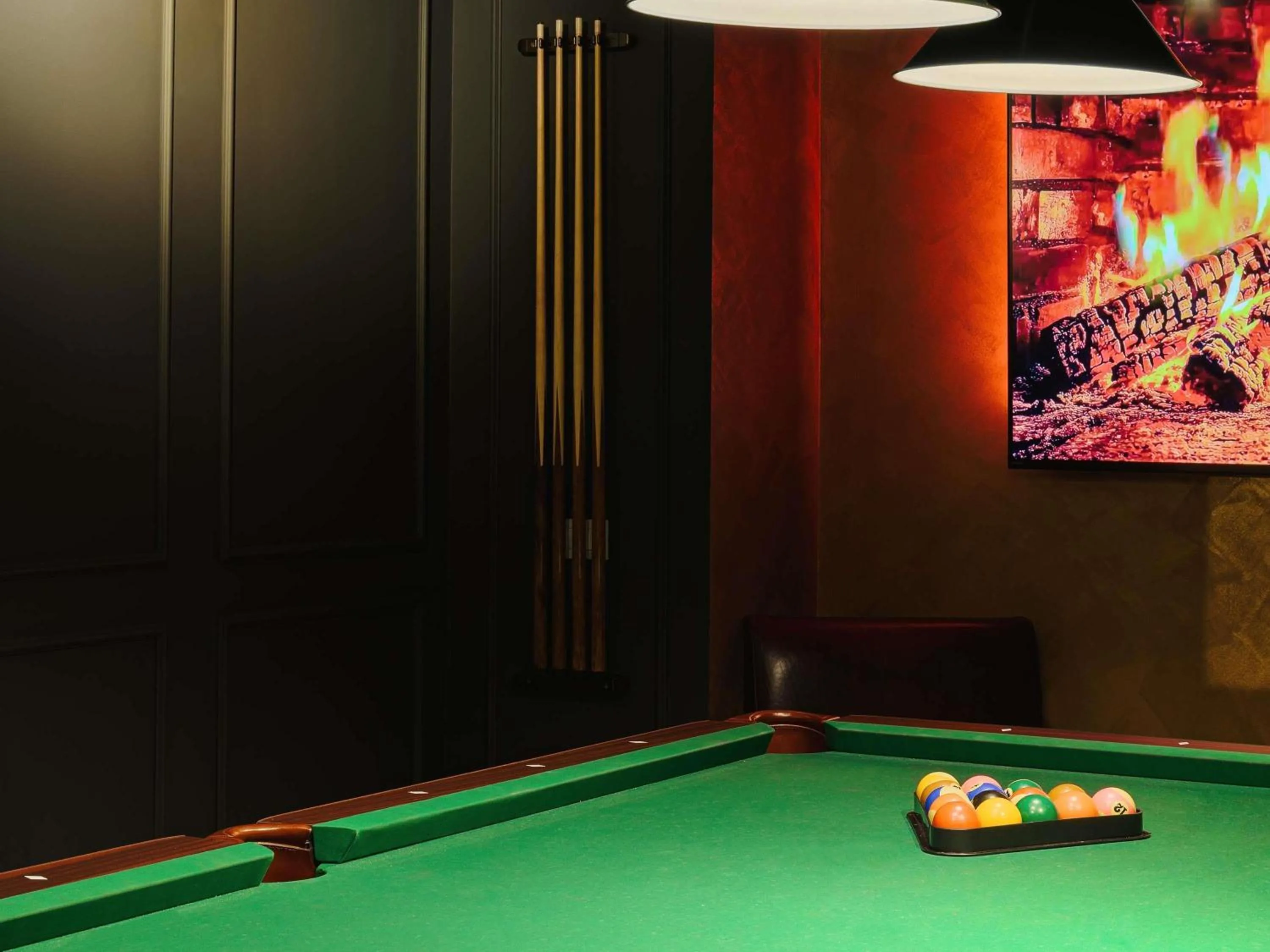 Lounge or bar in Bucharest Unirii Square - Handwritten Collection