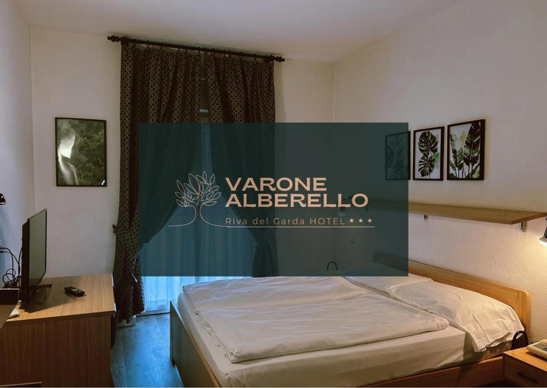 Bed in Hotel Alberello - Varone