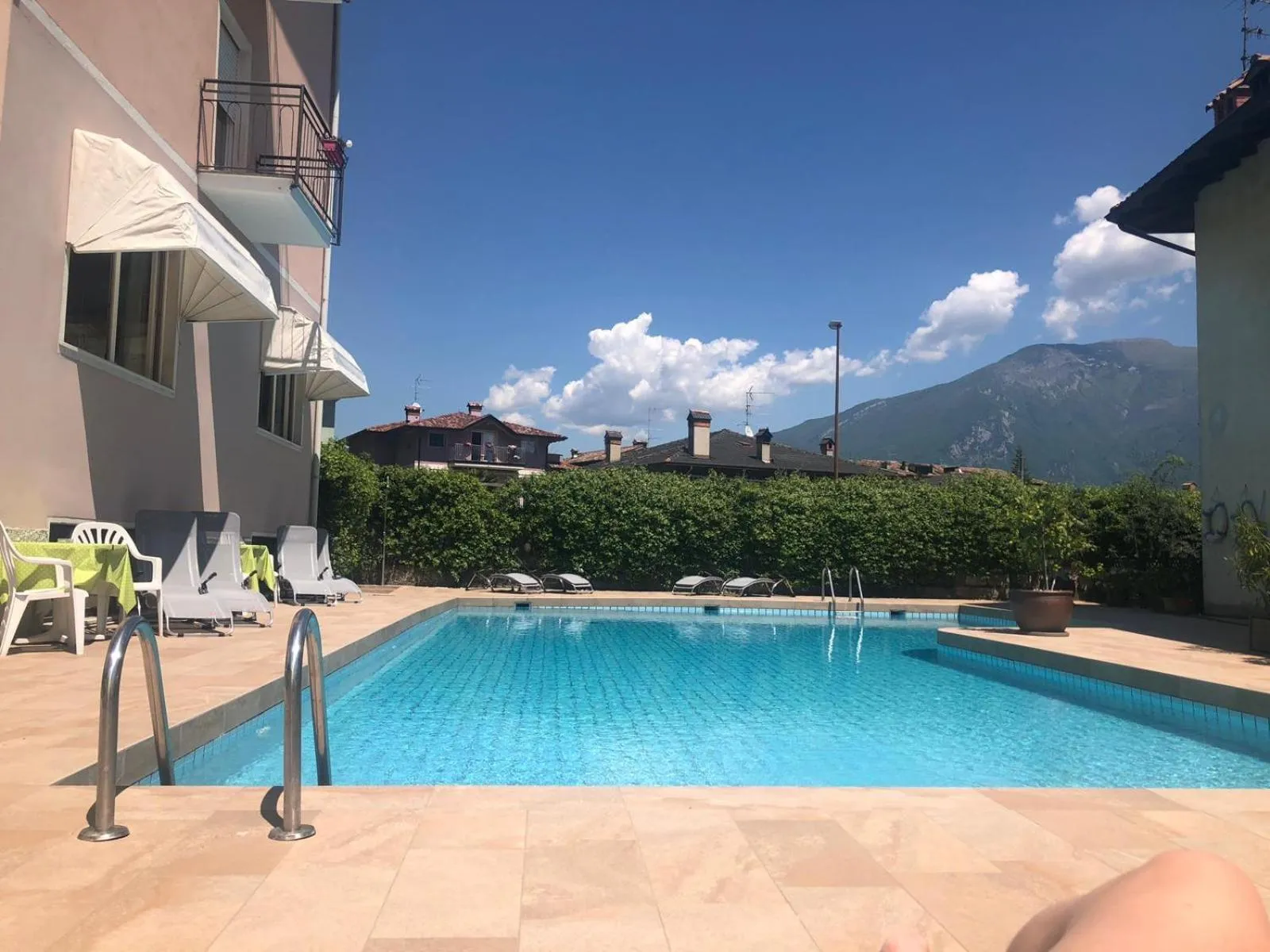 Swimming pool in Hotel Alberello - Varone