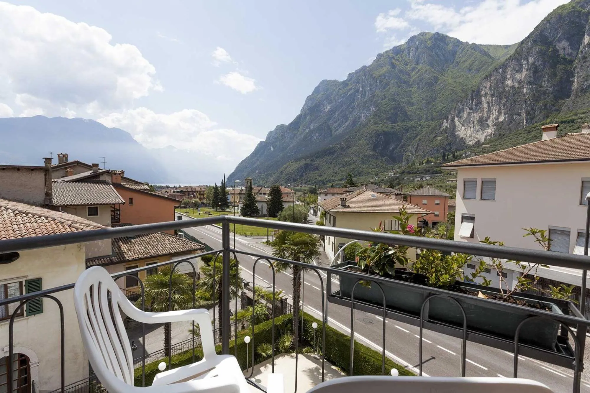 Balcony/Terrace in Hotel Alberello - Varone