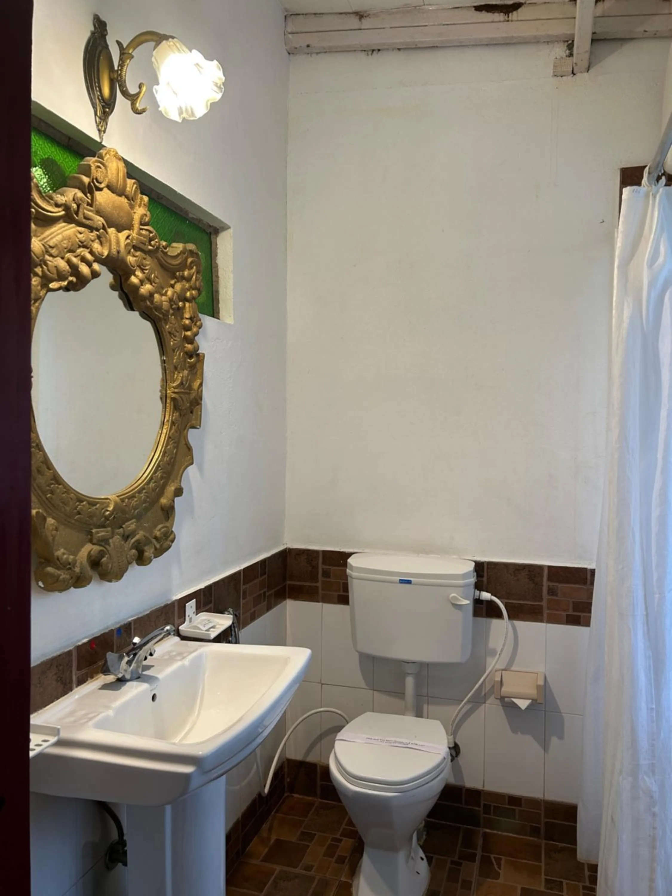 Bathroom in INDeco Lake Forest
