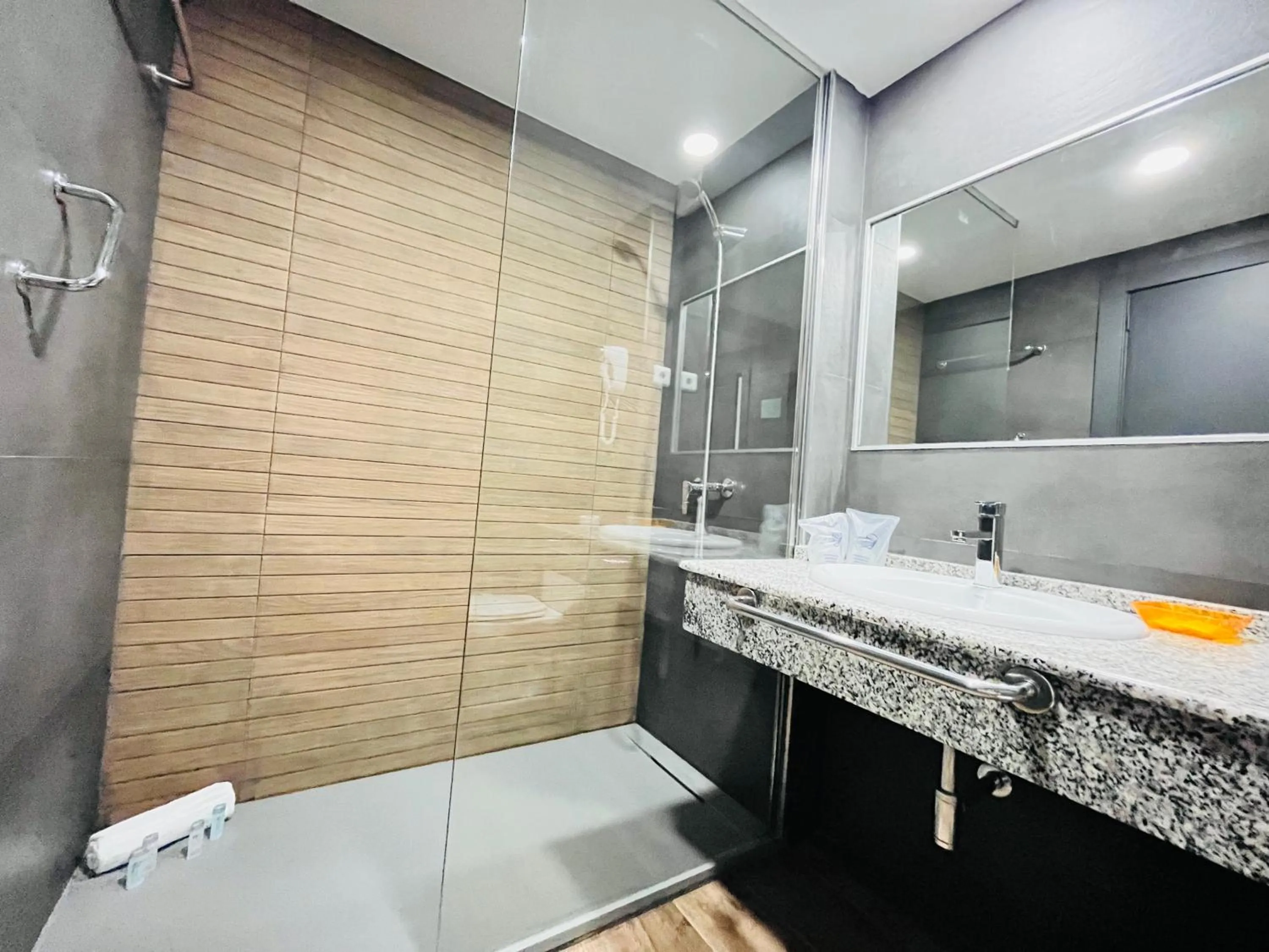 Bathroom in Princesa Solar 4* - Adults Recommended