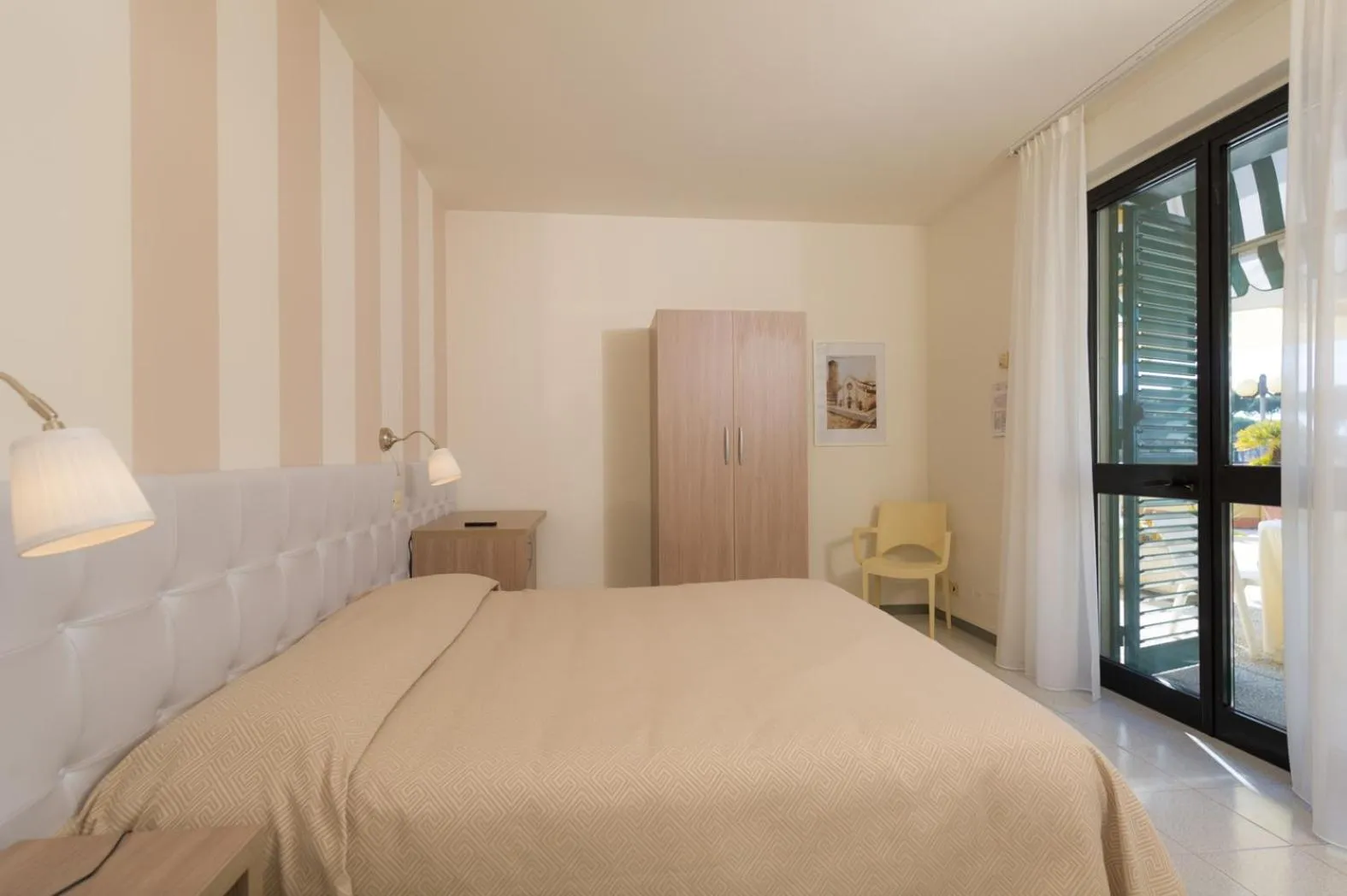 Other, Bed in Hotel Gemma Del Mare