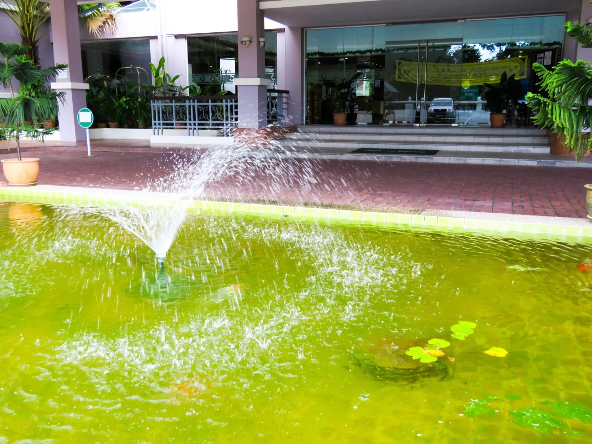 Facade/entrance in StarLodge