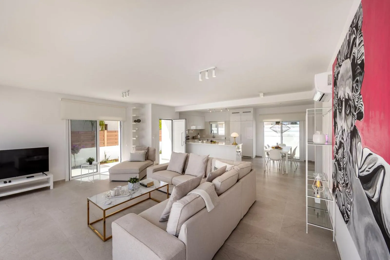 Captain Karas Holidays Apartments