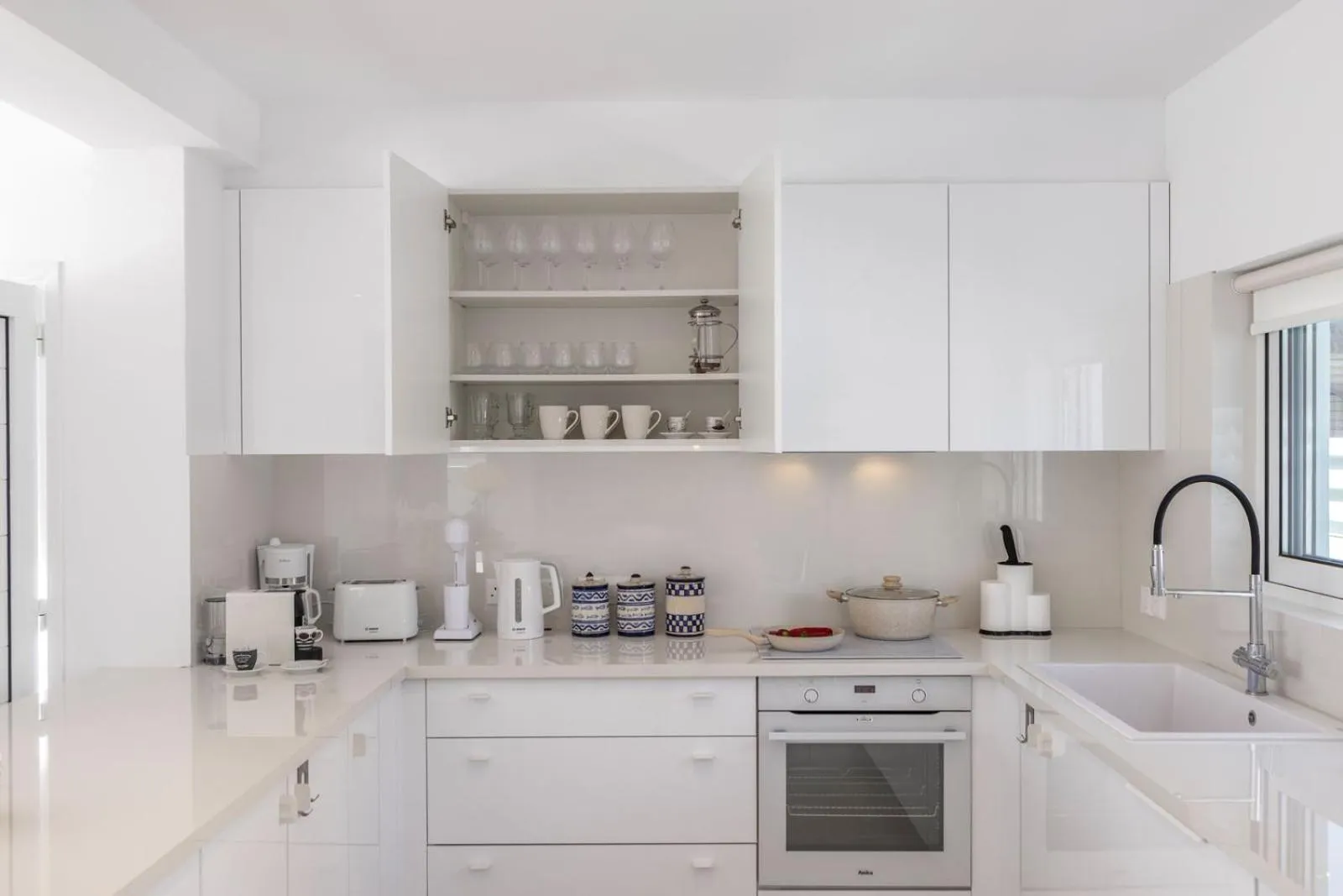 Captain Karas Holidays Apartments