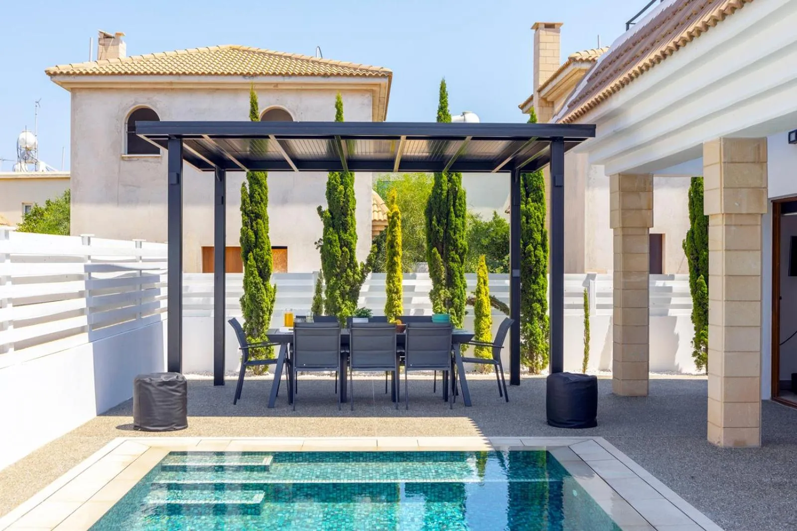 Captain Karas Holidays Apartments