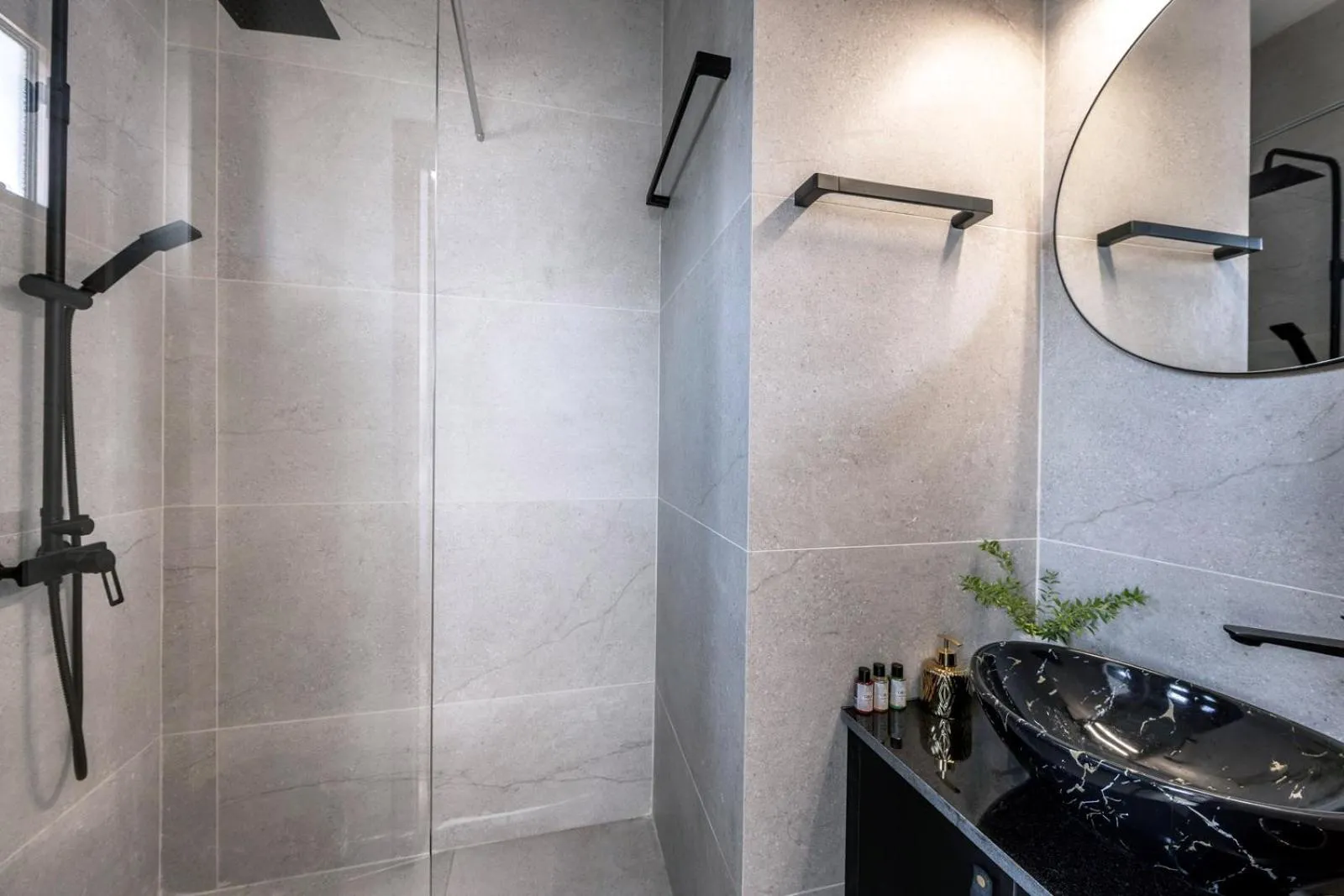 Captain Karas Holidays Apartments