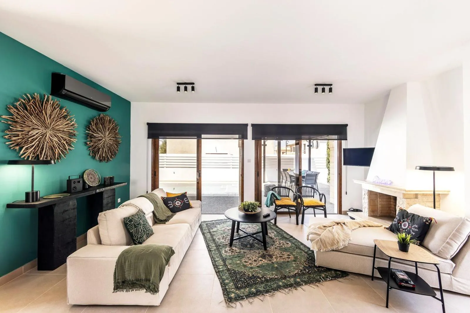 Captain Karas Holidays Apartments