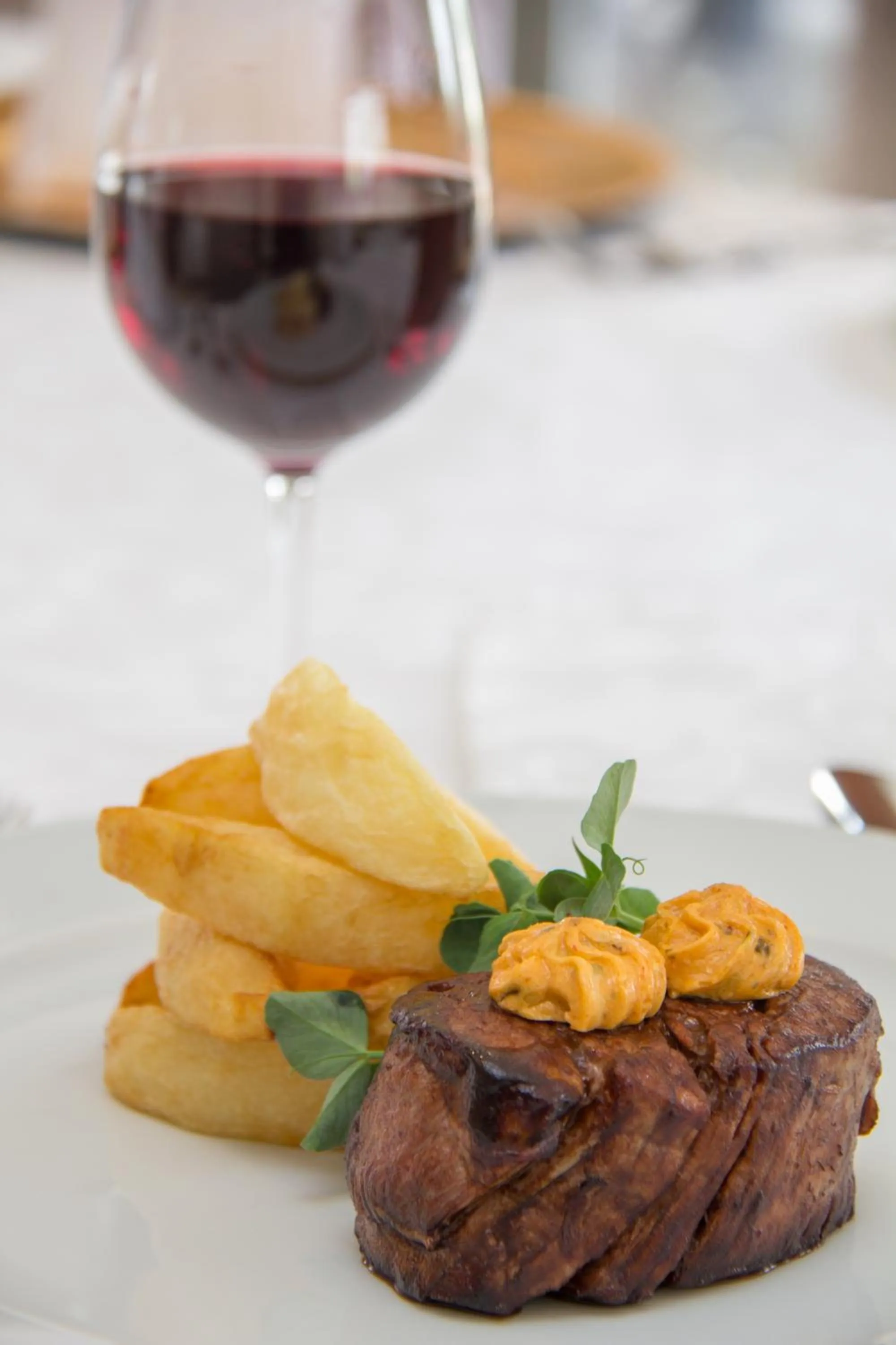 Food and drinks in The Syrene Boutique Hotel