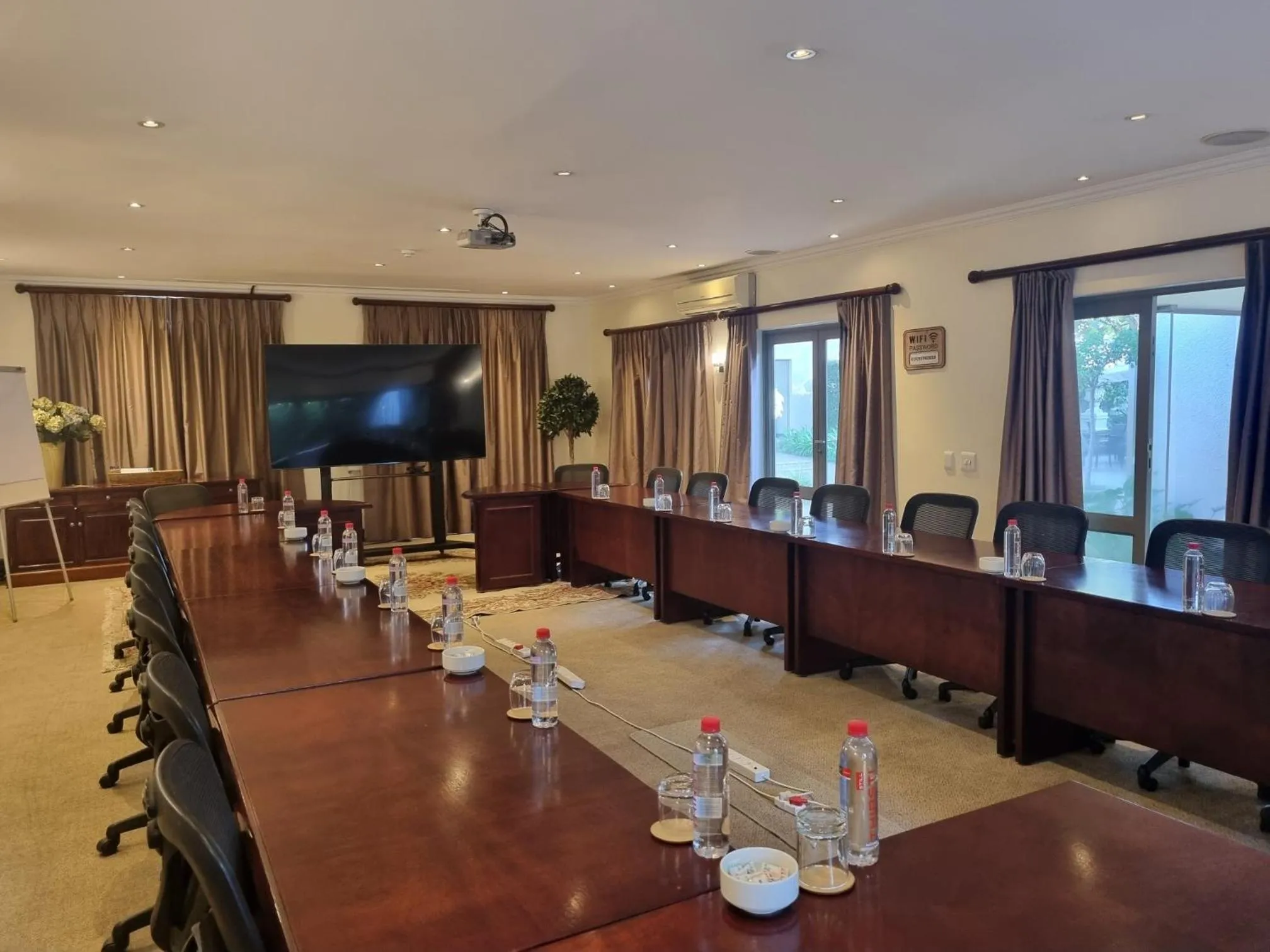 Meeting/conference room in The Syrene Boutique Hotel