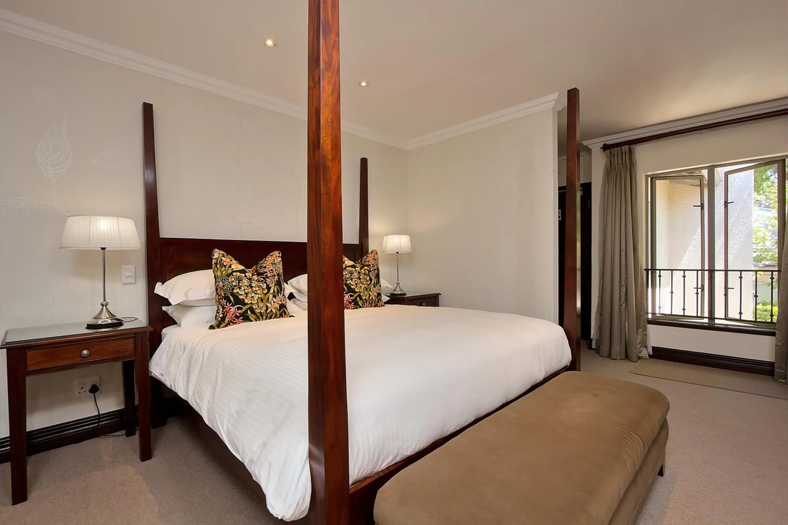 Bedroom, Bed in The Syrene Boutique Hotel