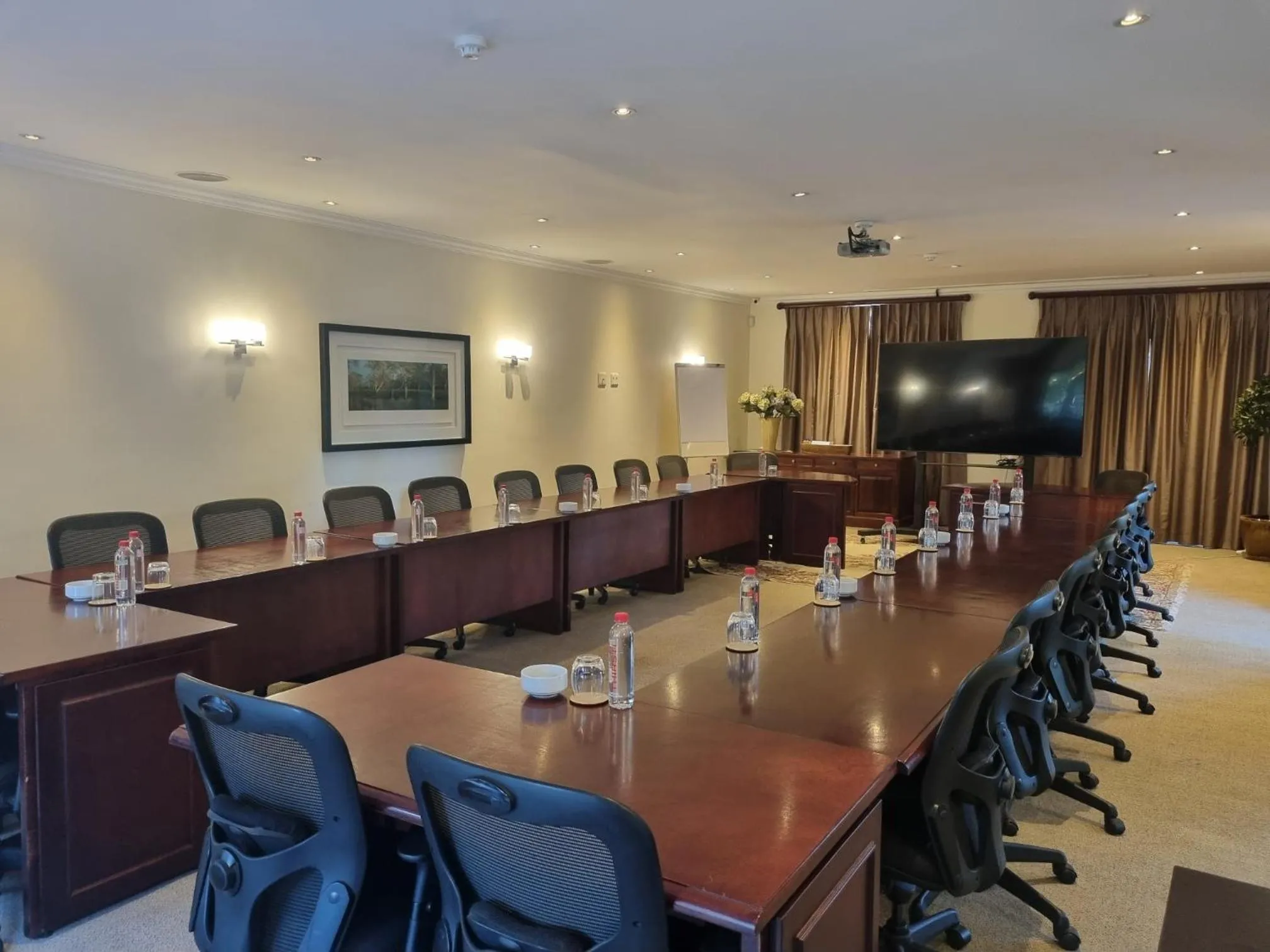 Meeting/conference room in The Syrene Boutique Hotel