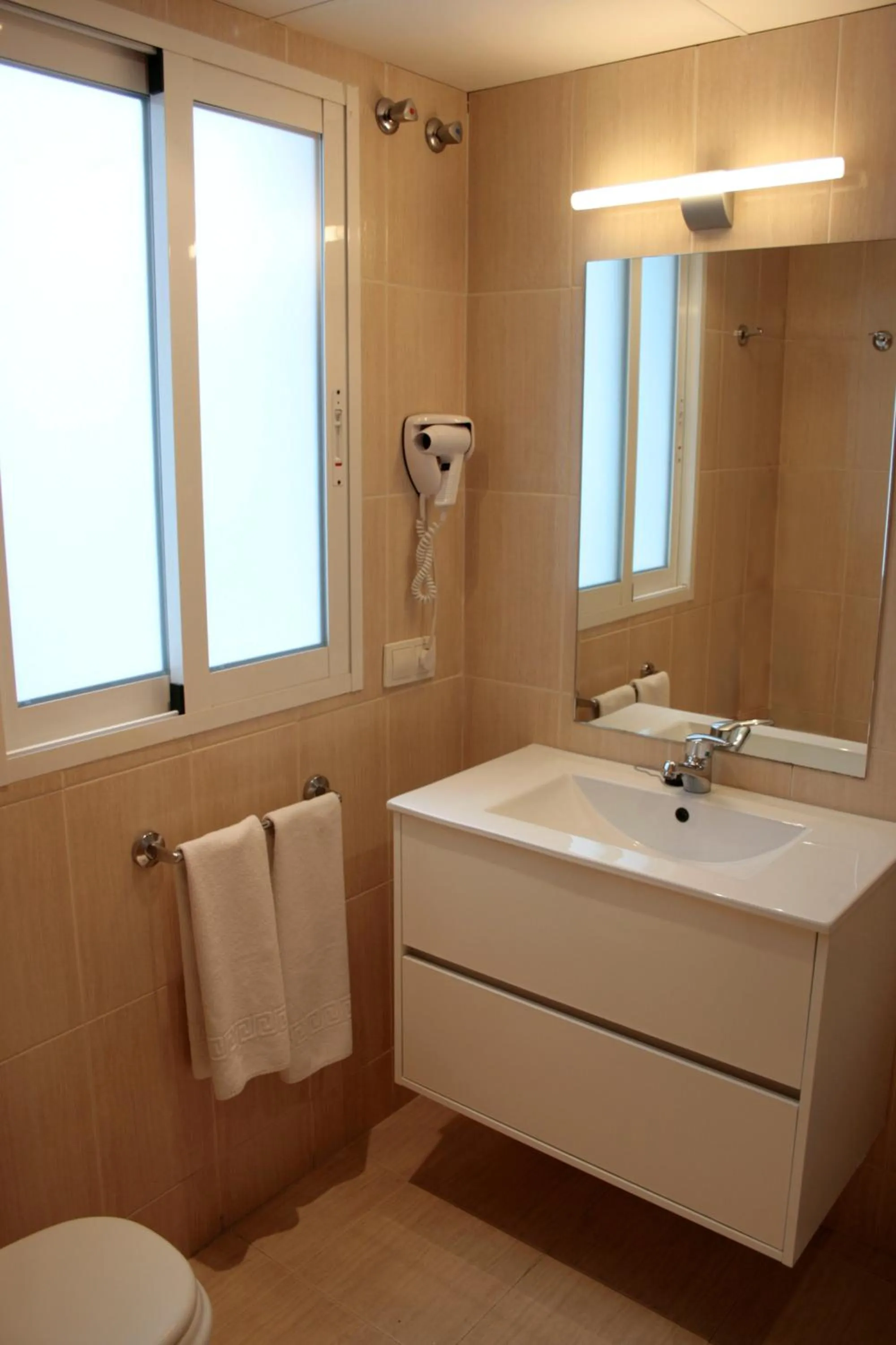 Bathroom in Aparthotel Milord's Suites