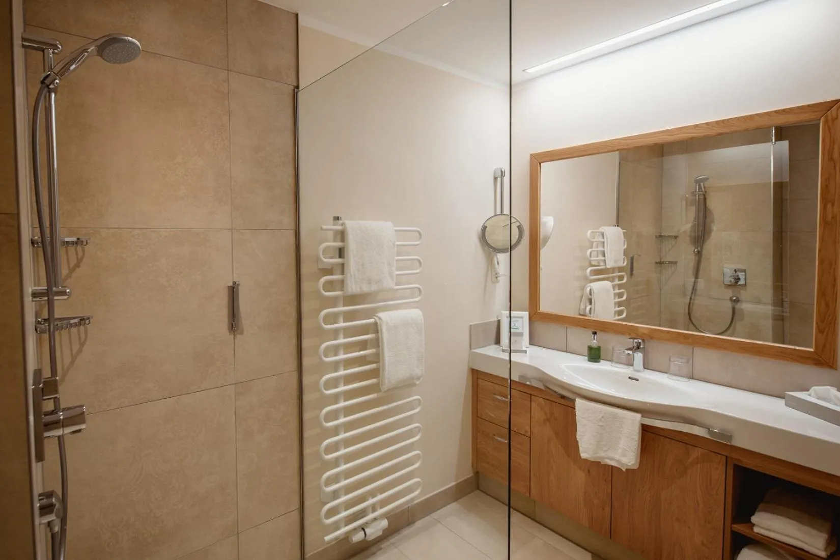 Bathroom in Seevilla Altaussee