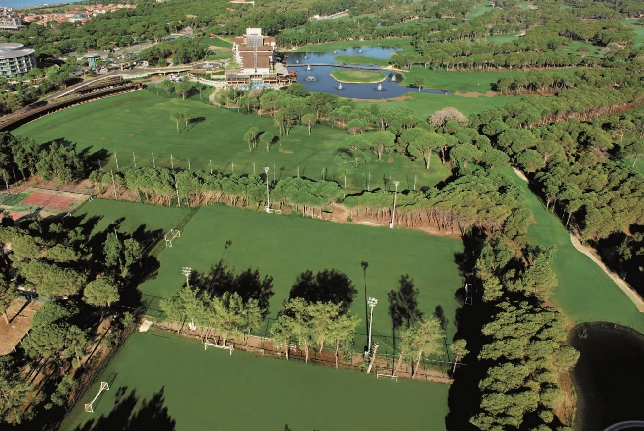 Day in Sueno Hotels Golf Belek - Free Access to Sueno Hotels Deluxe Belek Facilities