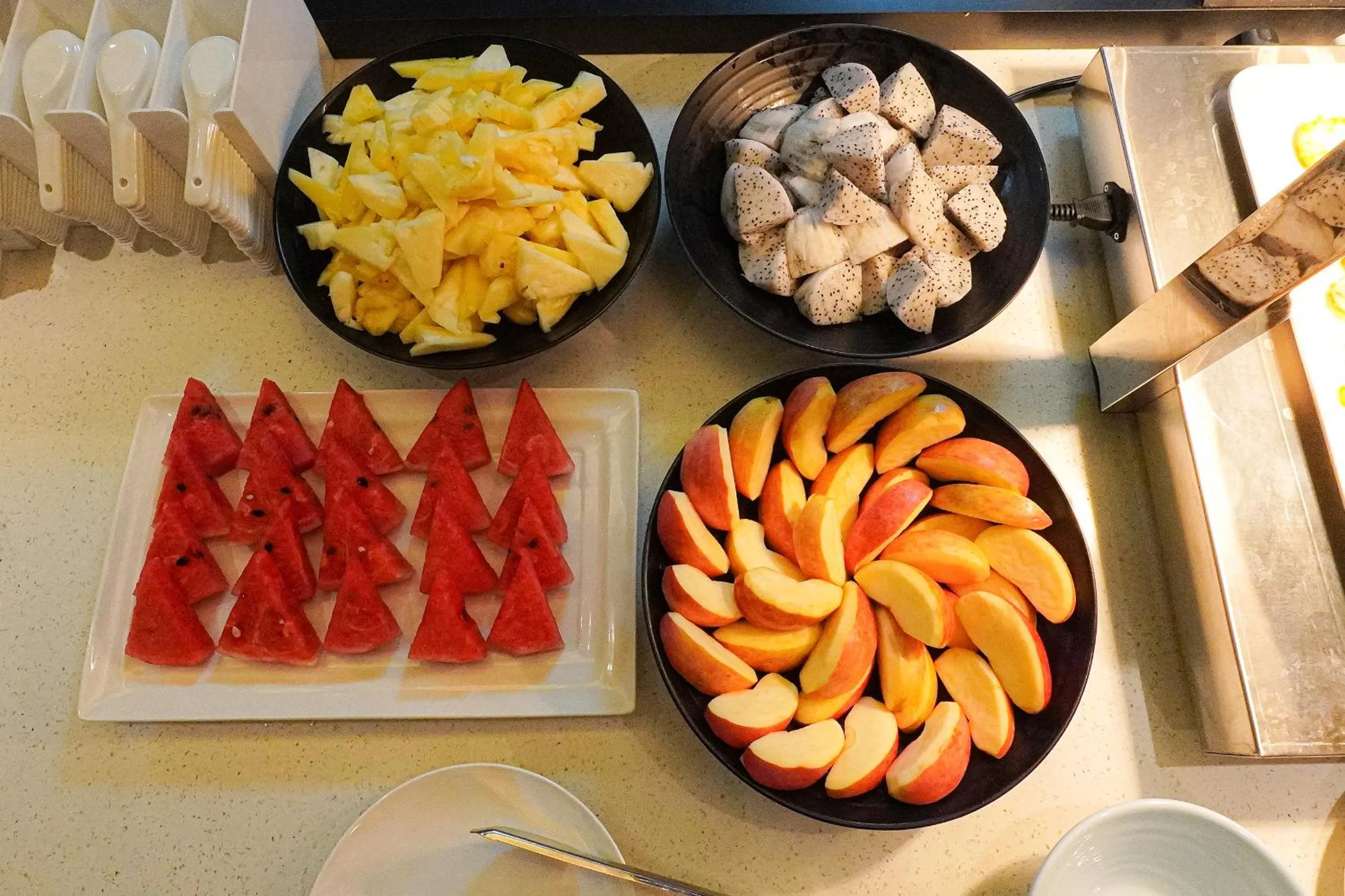 Restaurant/places to eat in L-sevenhotel