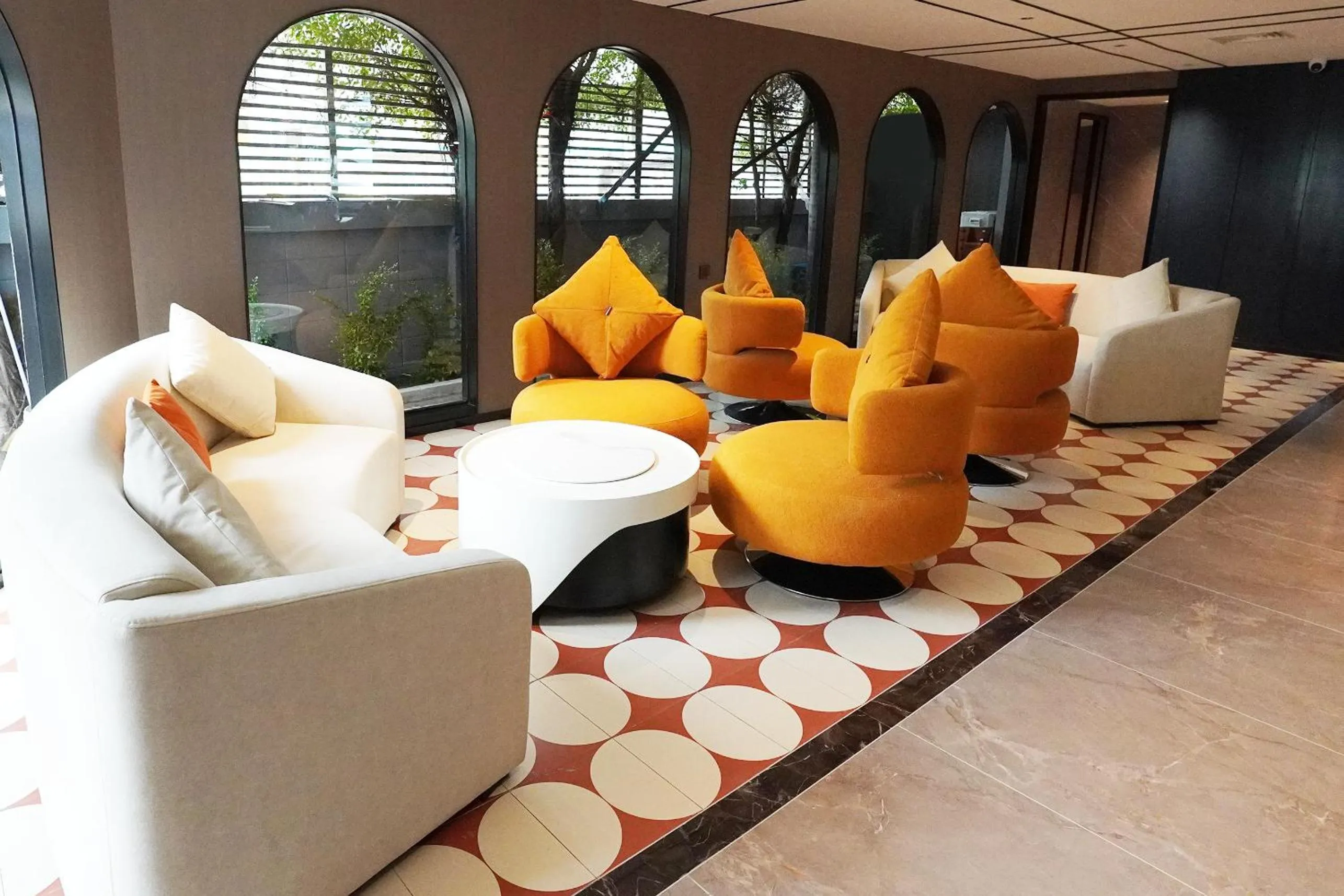 Seating area in L-sevenhotel