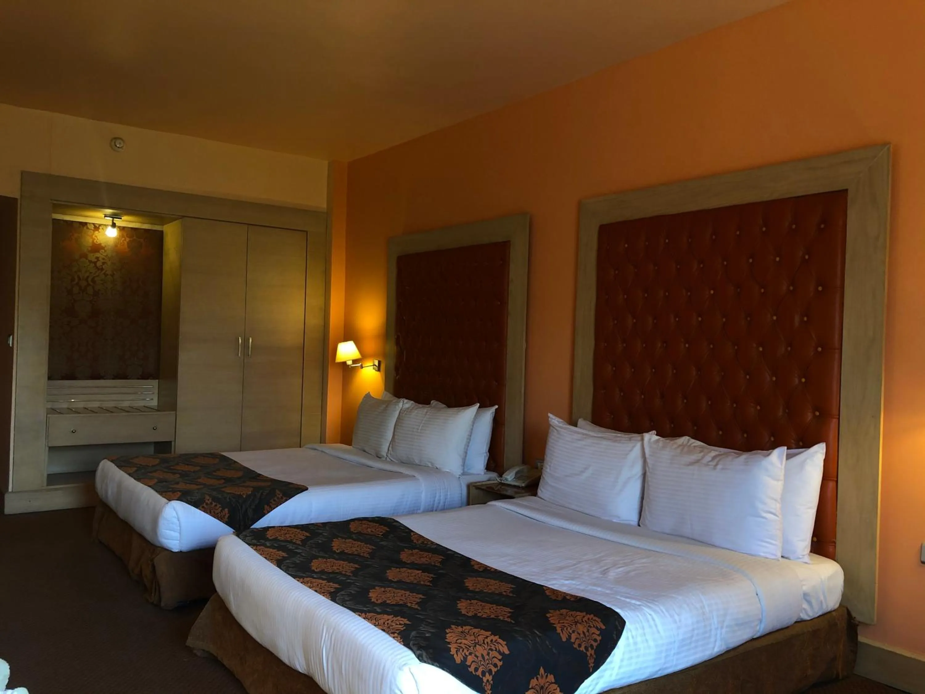 Bed in Santana Hotel Cairo