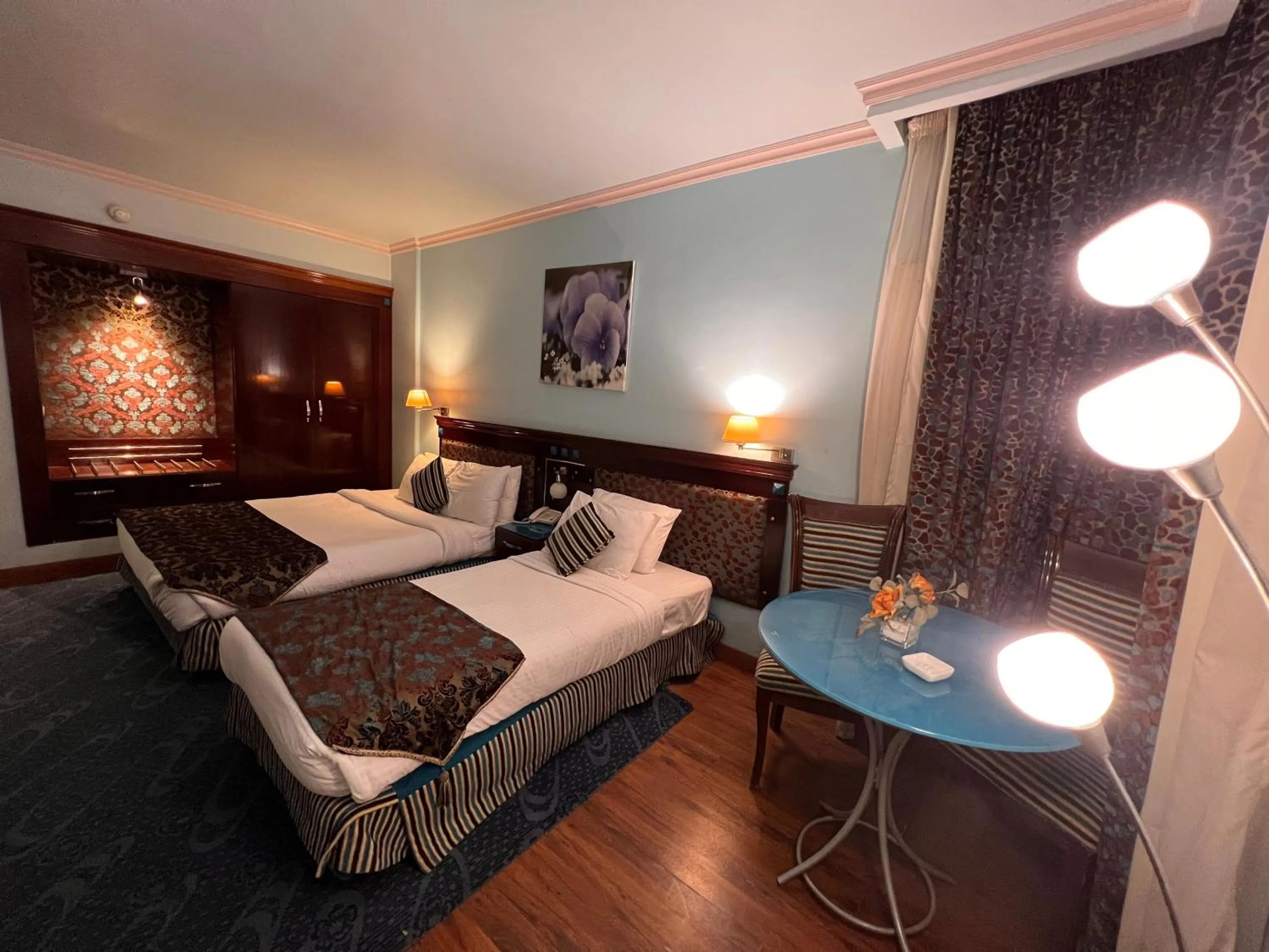 Bed in Santana Hotel Cairo