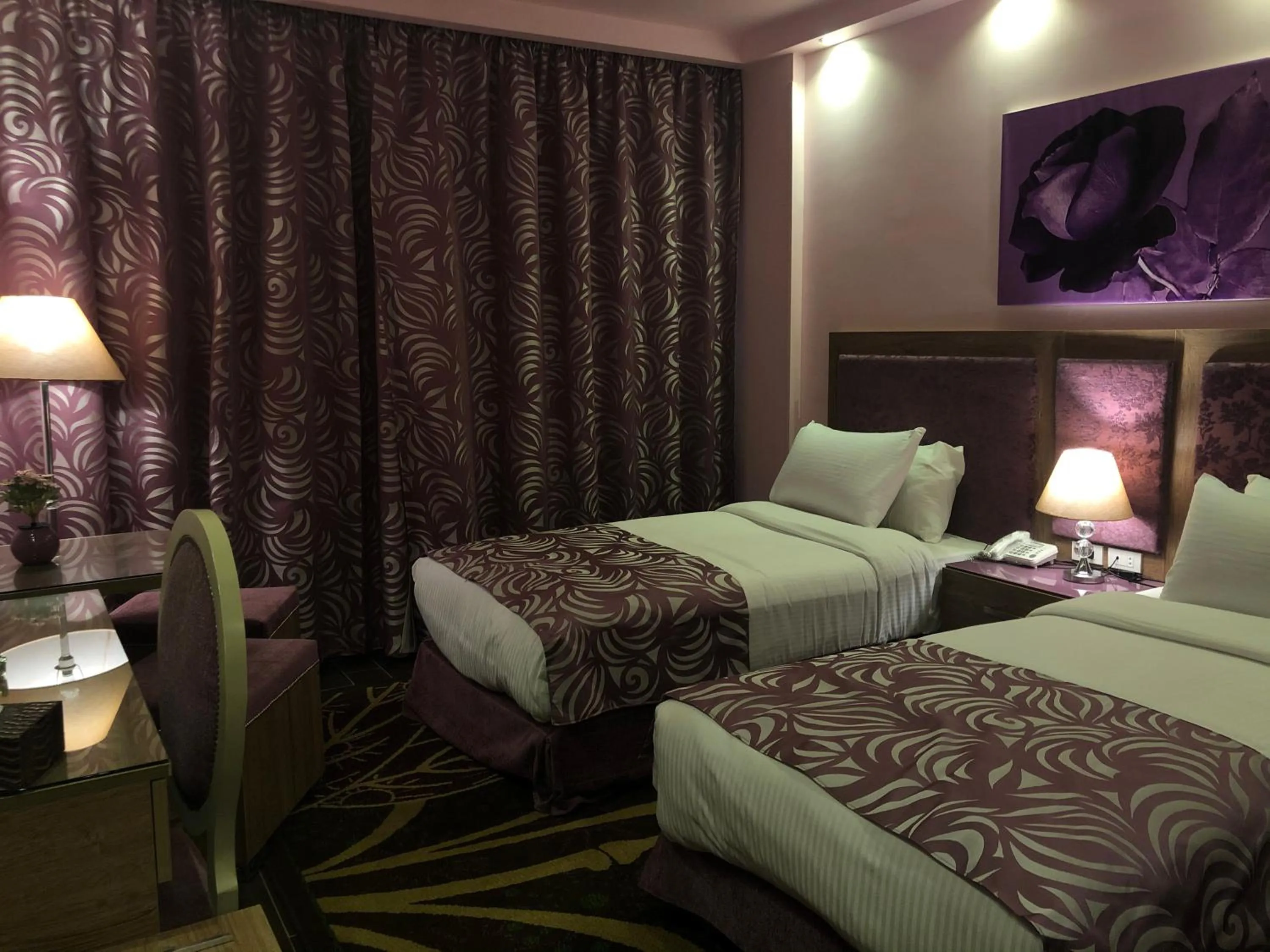 Bed in Santana Hotel Cairo