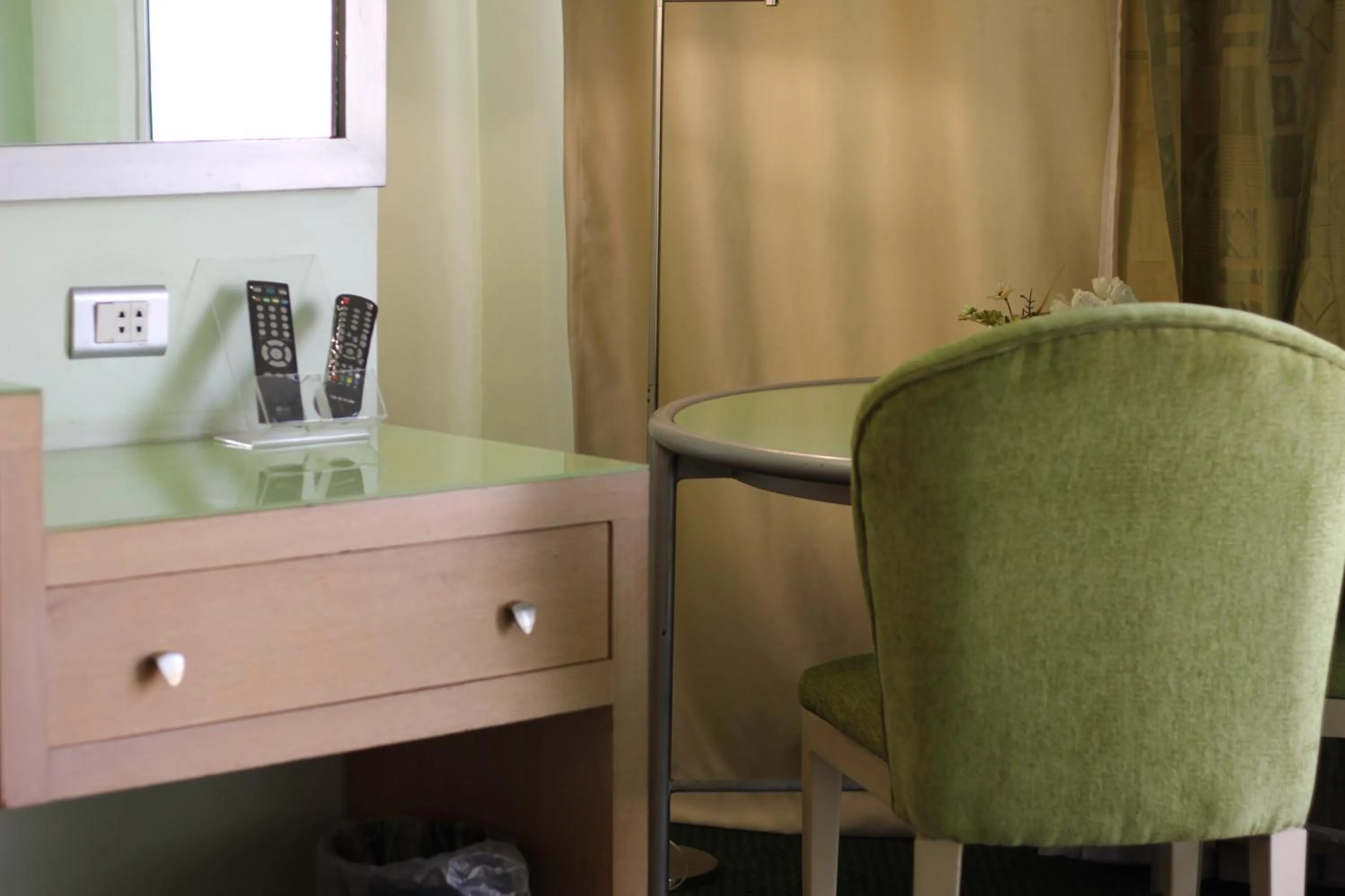 TV and multimedia in Santana Hotel Cairo