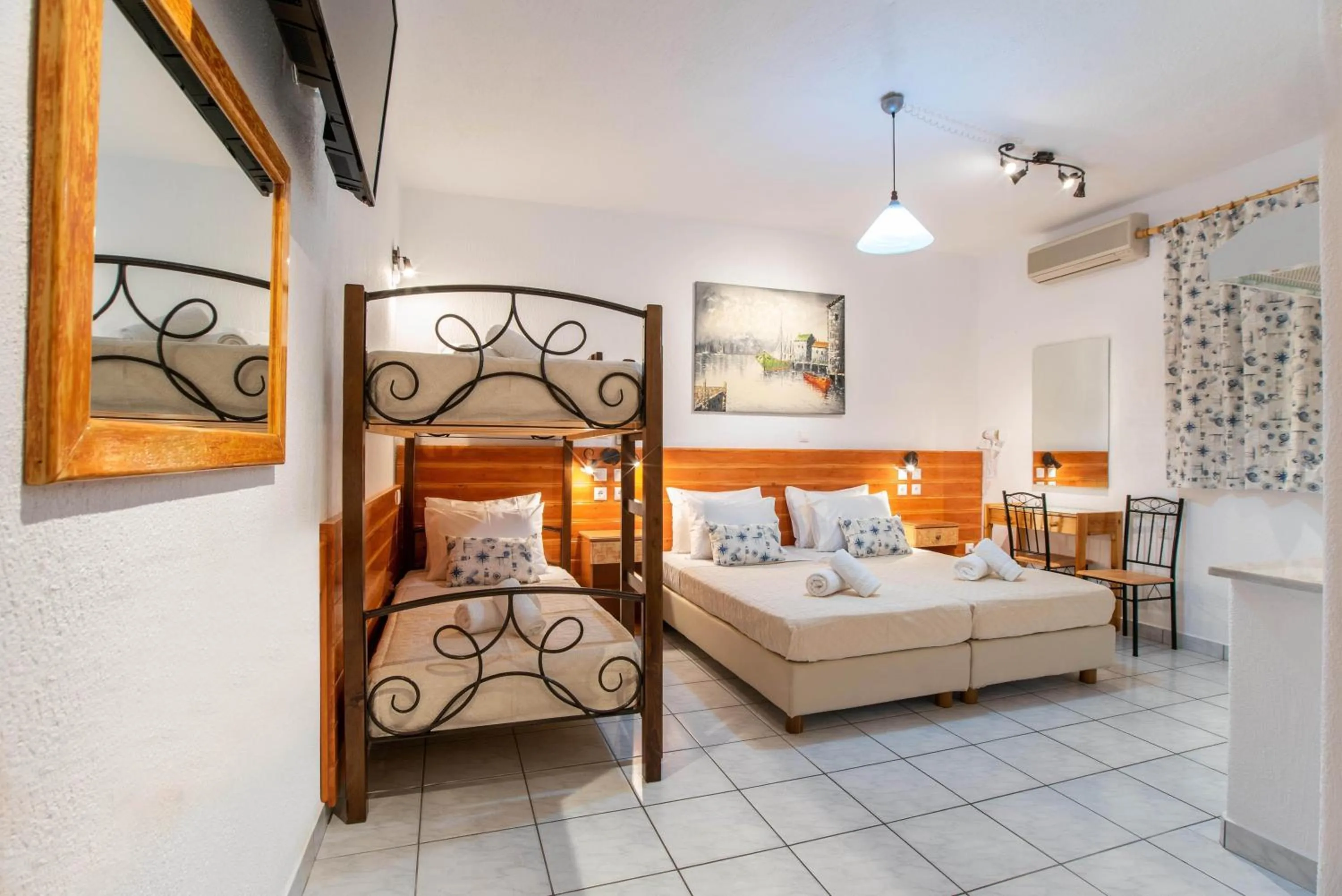 Bedroom, Bed in Kontaratos Studios & Apartments