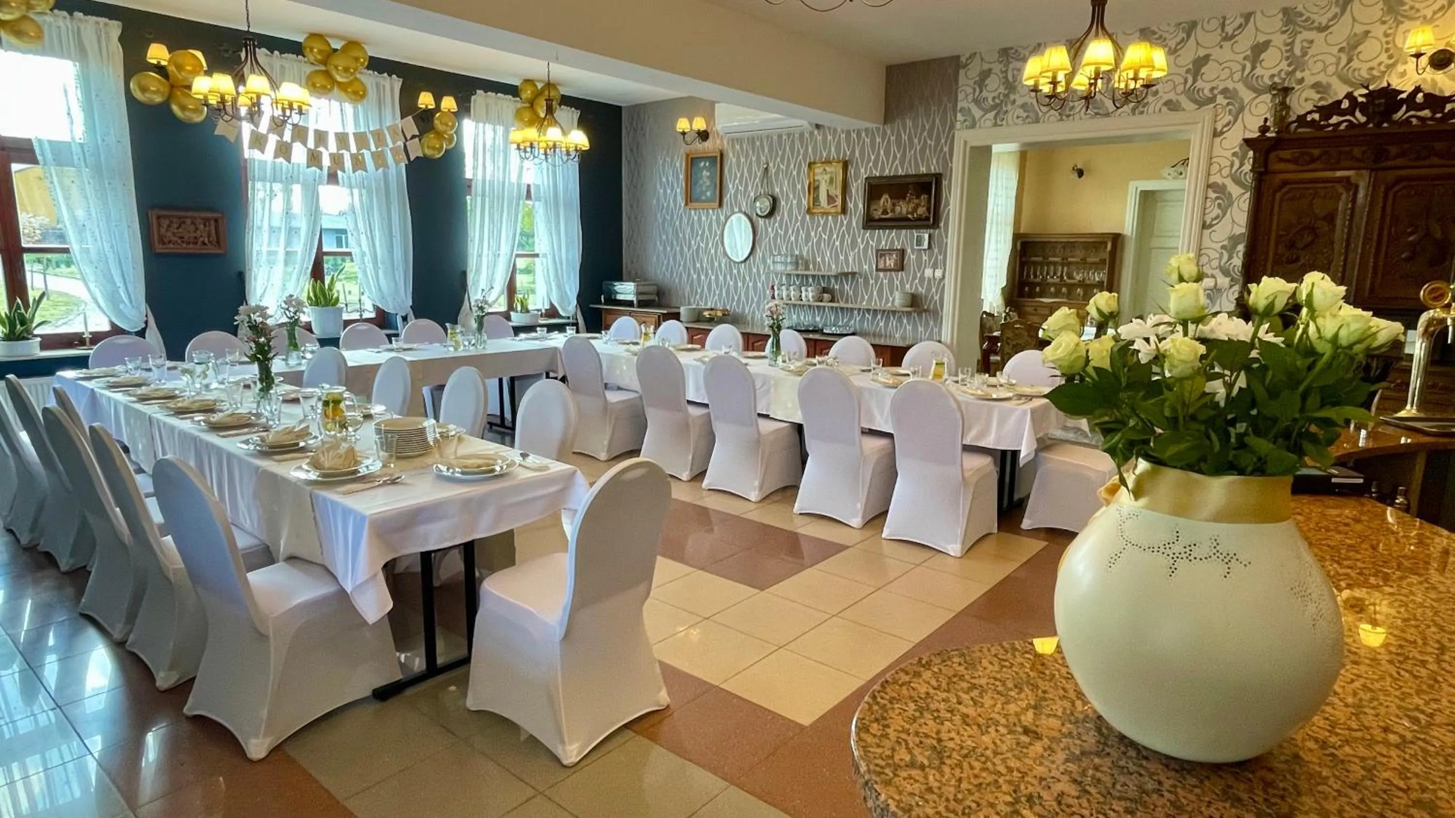 Restaurant/places to eat in HOTEL - Pałac Słonowice